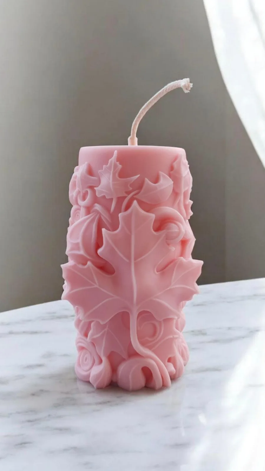 Blattkerze aus Rapswachs – moderne Herbstdeko | handgemacht & vegan | Geschenk für Frauen – Bild 8