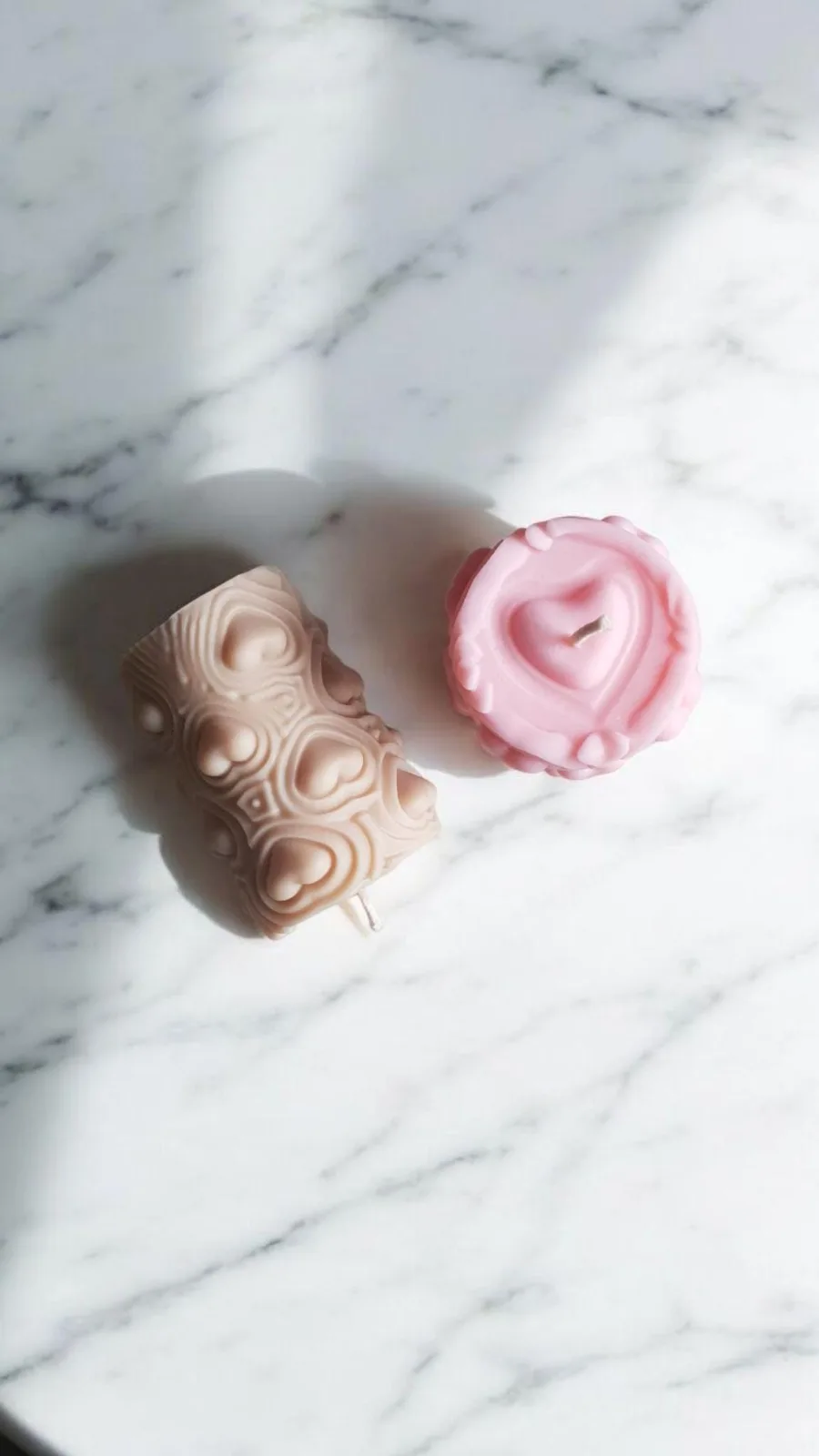 Herz Kerze aus Rapswachs – romantische Deko Kerze | handgemacht & vegan | Geschenk für Frauen – Bild 2