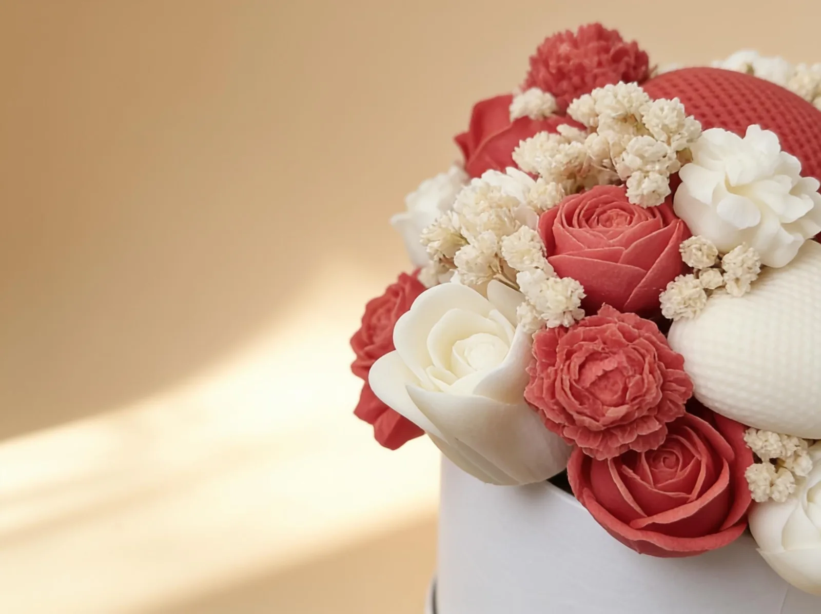 Wachsblumenstrauß mit Herzen – handgemachte Blumendeko & Geschenkidee | Love Bloom – Bild 6