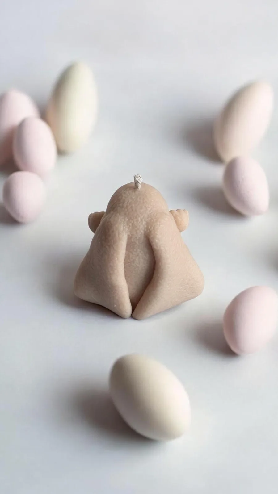 Hasenkerze aus Rapswachs – süße Deko Kerze | handgemacht & vegan | Geschenk für Frauen – Bild 4