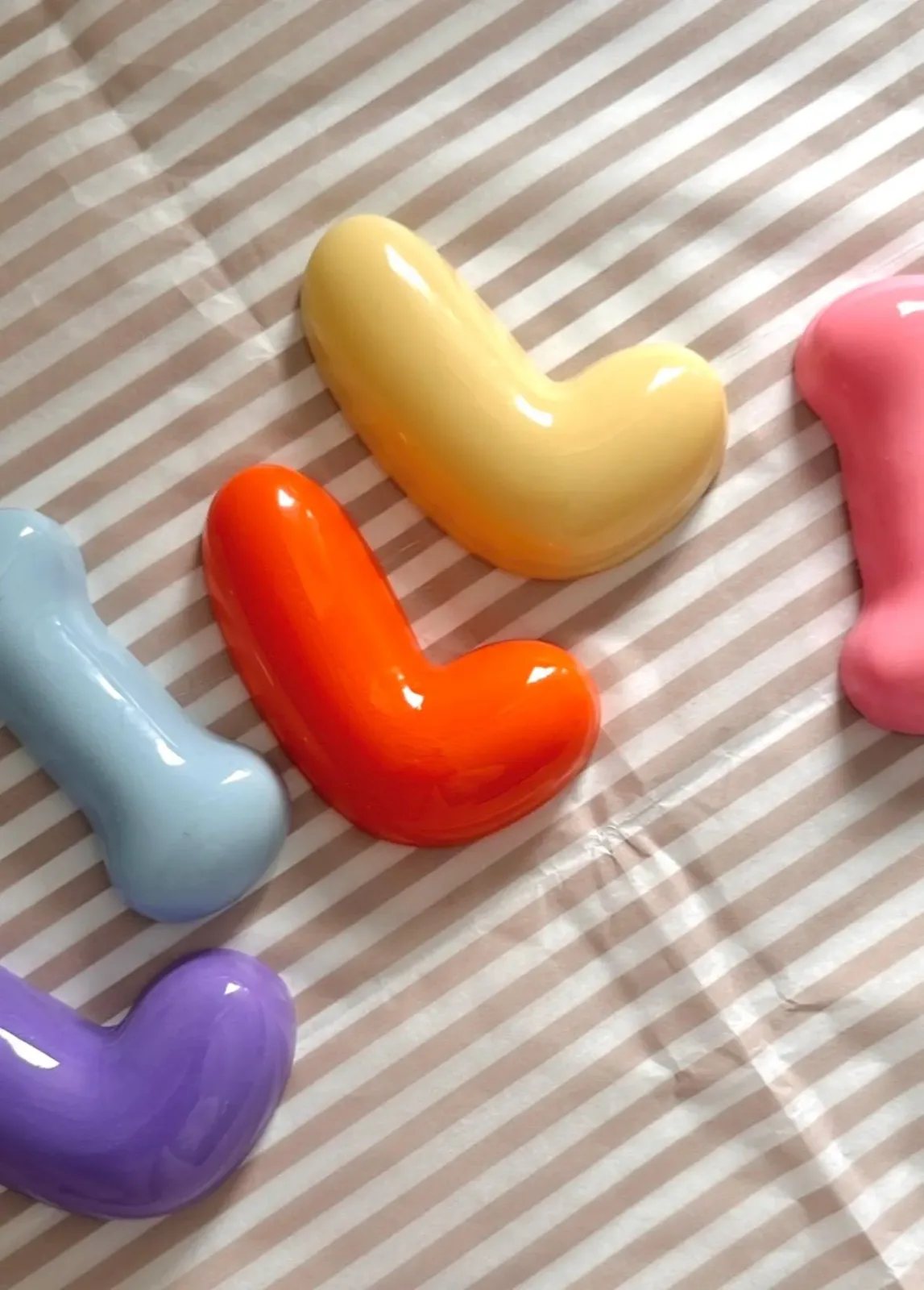 Personalisierte 3D Buchstaben BUBBLE LETTERS - Verschiedene Größen - Kinderzimmer Deko – Bild 6