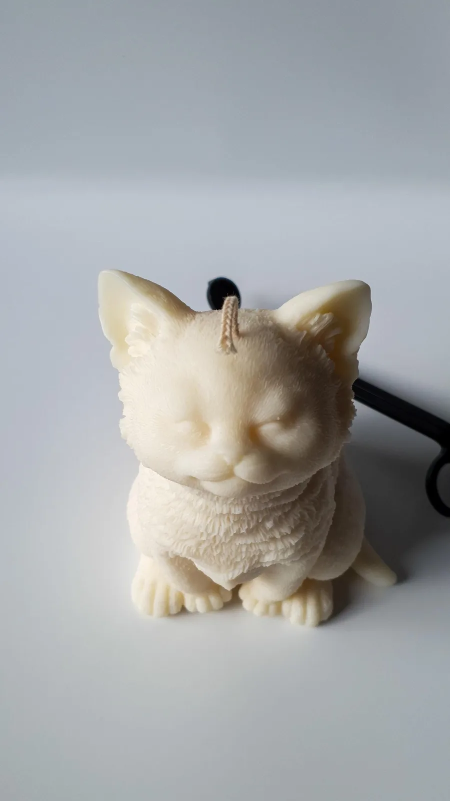 Katzenkerze aus Rapswachs – große Deko Kerze | handgemacht & vegan | Geschenk für Katzenliebhaber – Bild 8