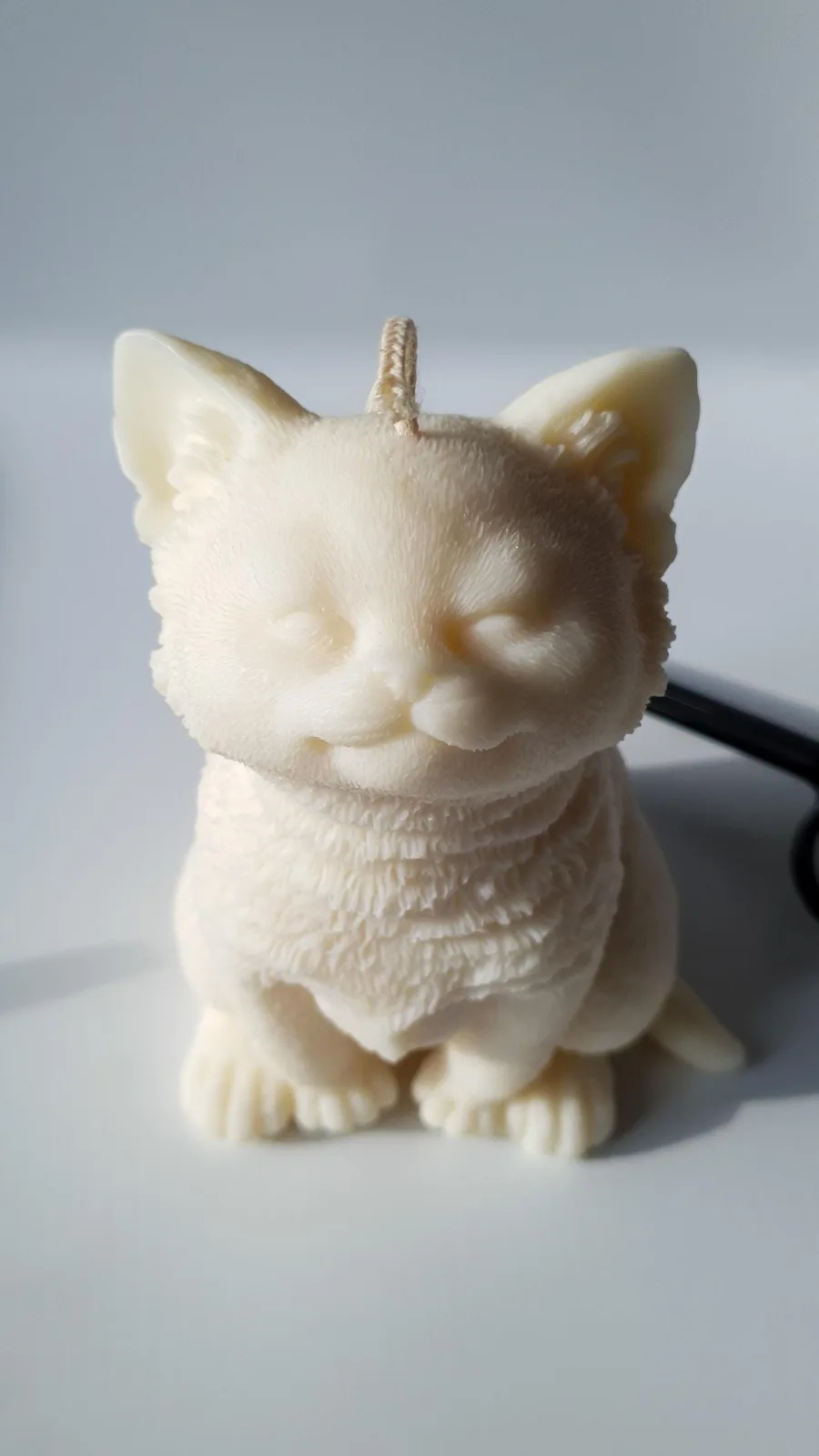 Katzenkerze aus Rapswachs – große Deko Kerze | handgemacht & vegan | Geschenk für Katzenliebhaber – Bild 7