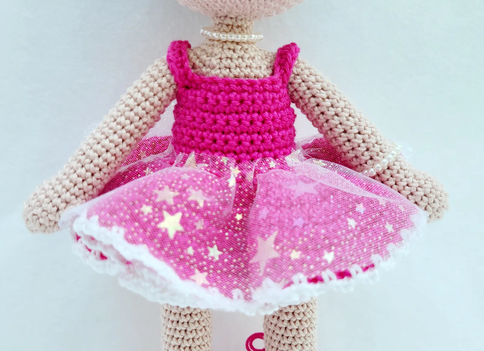 Skaila - Gehäkelte Amigurumi Ballerina Puppe pink 29 cm Handmade handgemacht Geschenk Idee Mädchen Deko Zimmer Kinder – Bild 4