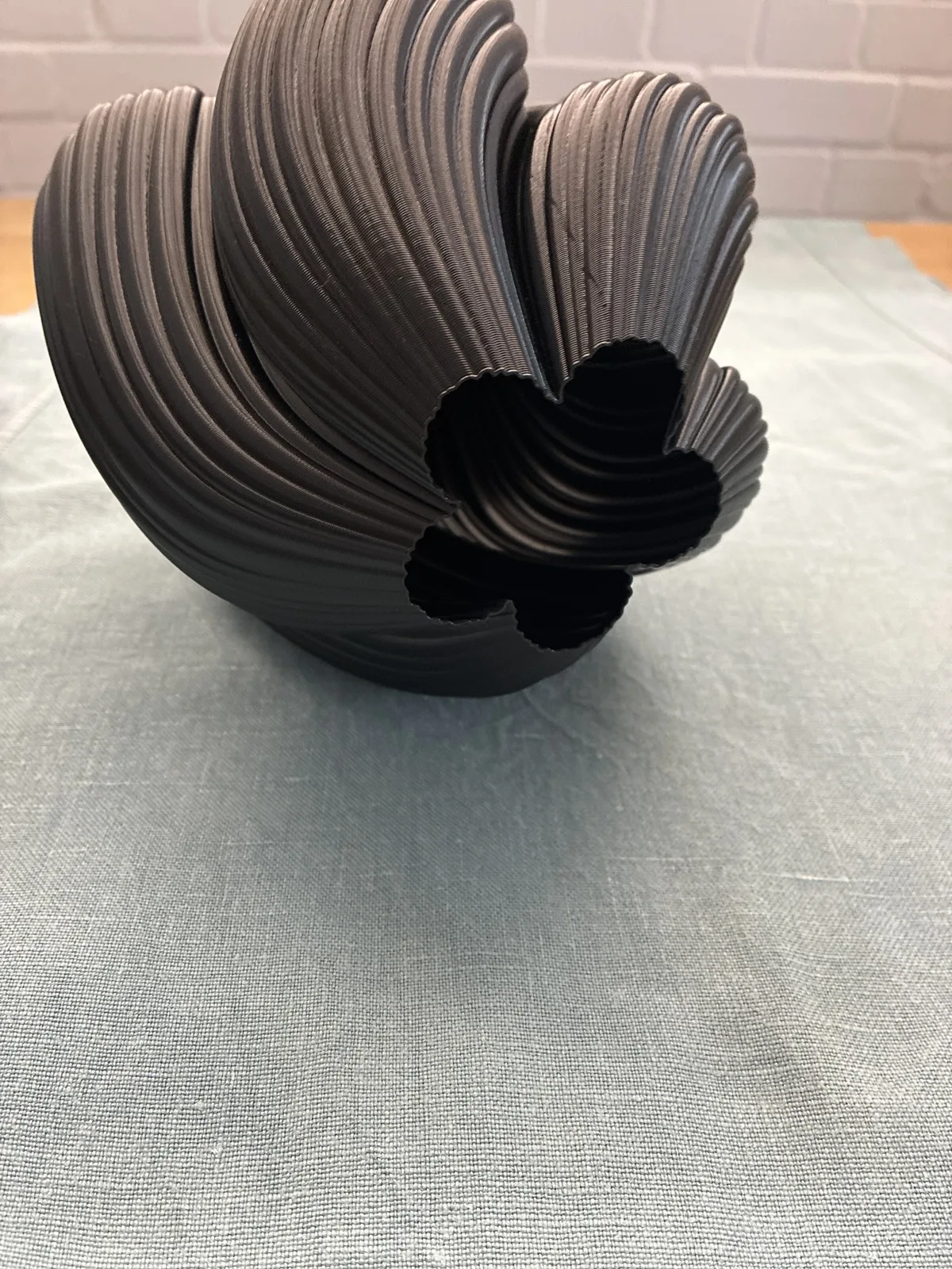 3D-gedruckter Lampenschirm – Schwarz – modernes Design – Bild 4