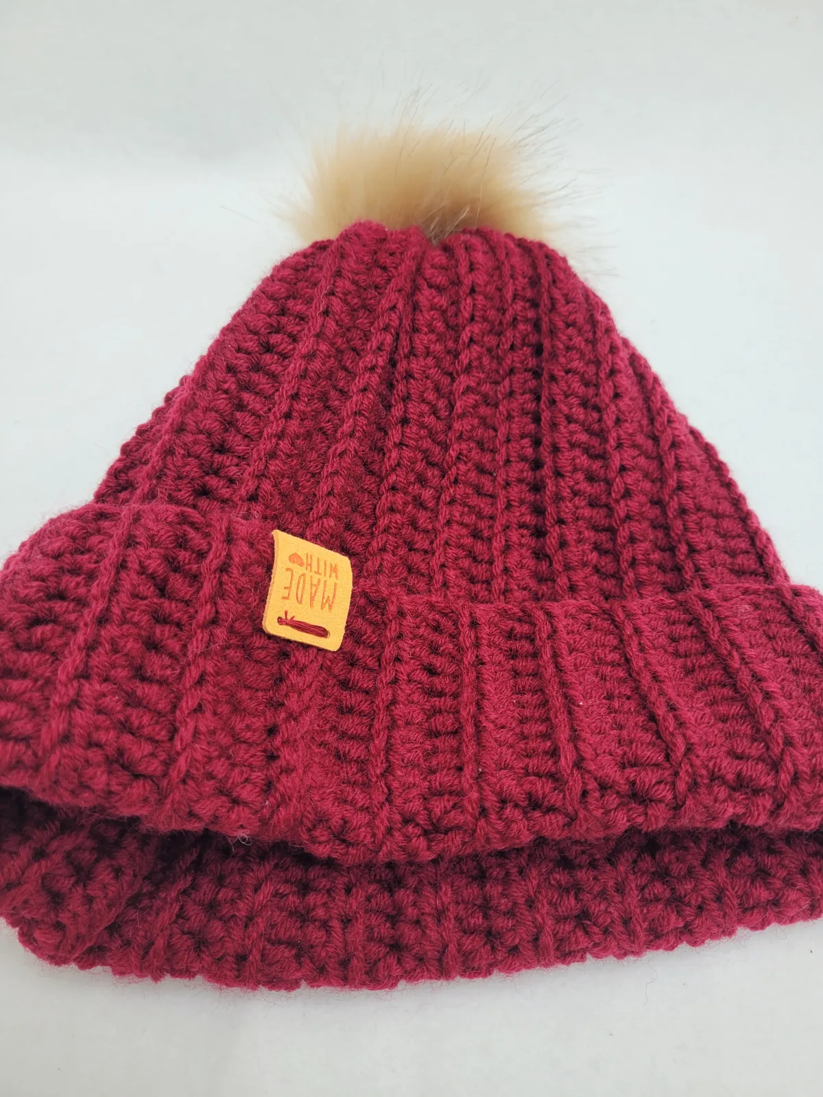 Handgehäkelte Mütze für Damen und größere Mädchen - Dunkelrot Wintermütze Mischwolle Acryl/Wolle 51–56 cm – Bild 4