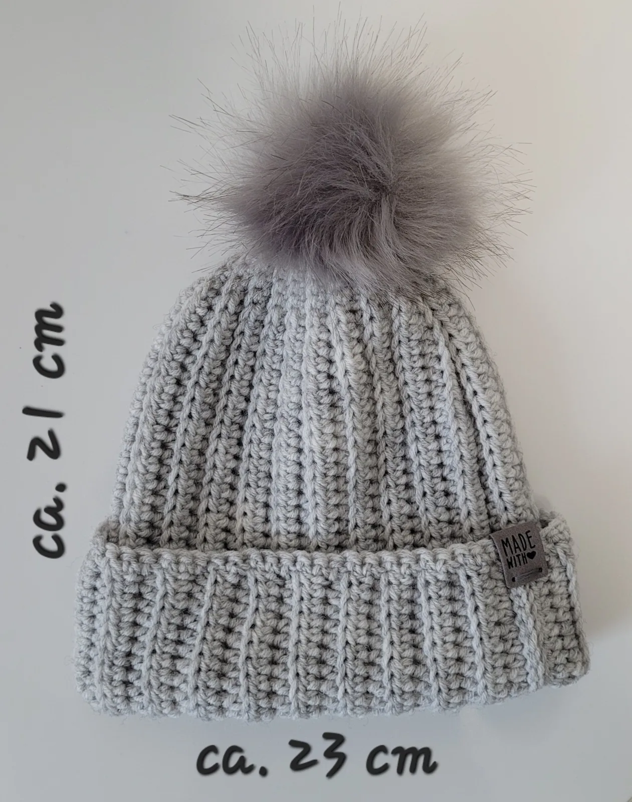 4-teiliges Winter Set für Damen aus Mischwolle Grau Mütze Halswärmer Stirnband Handstulpen Handgehäkelt – Bild 6
