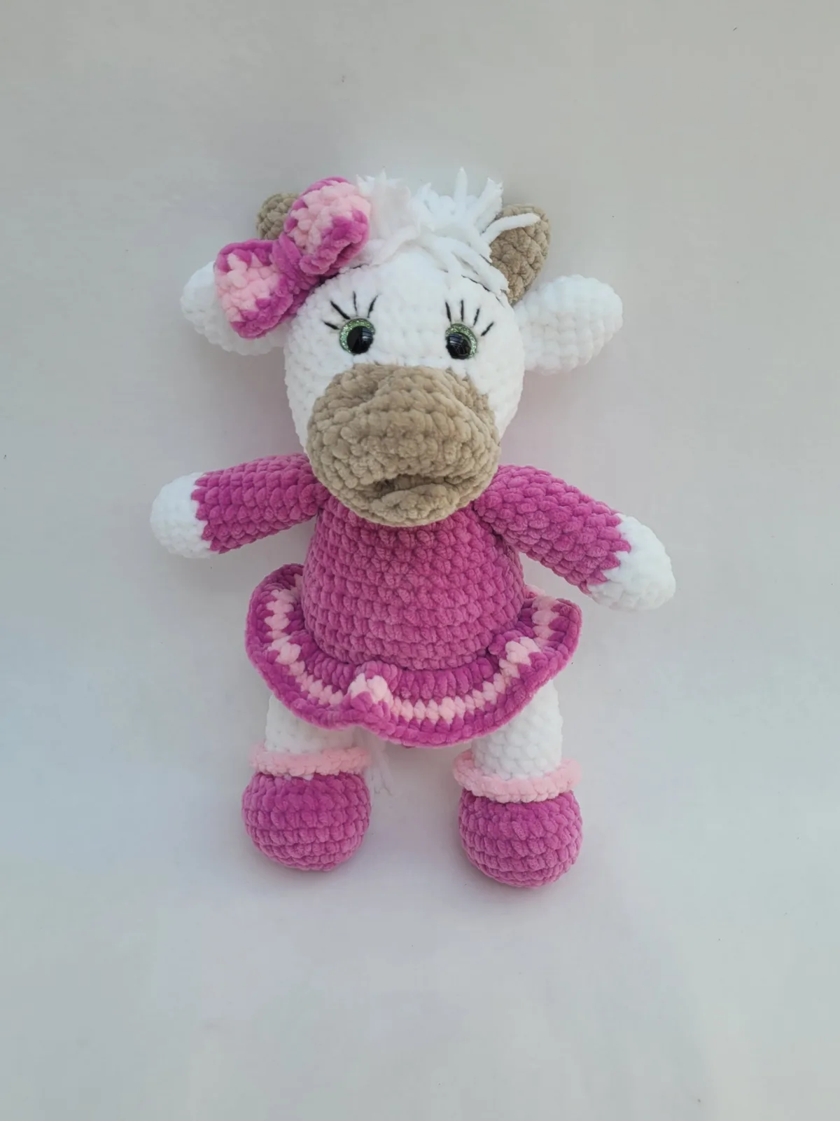 Lotta - Gehäkelte Amigurumi Kuh Rosa Weiß Handmade handgemachtes Kuscheltier Geschenk Kinderzimmer Deko Mädchen
