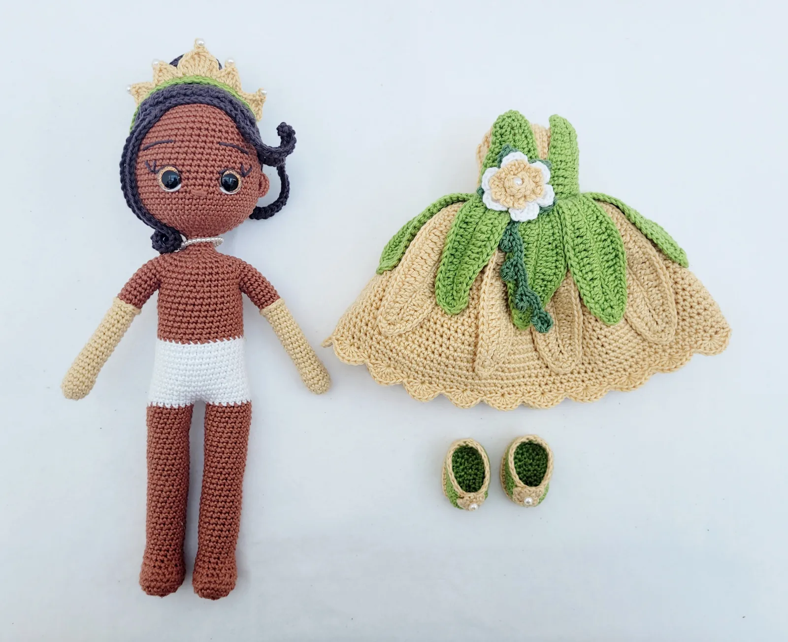 Gehäkelte Prinzessin Puppe Amigurumi – handgefertigte Märchenpuppe 31-32 cm grüne Prinzessin Geschenkidee für Mädchen – Bild 13