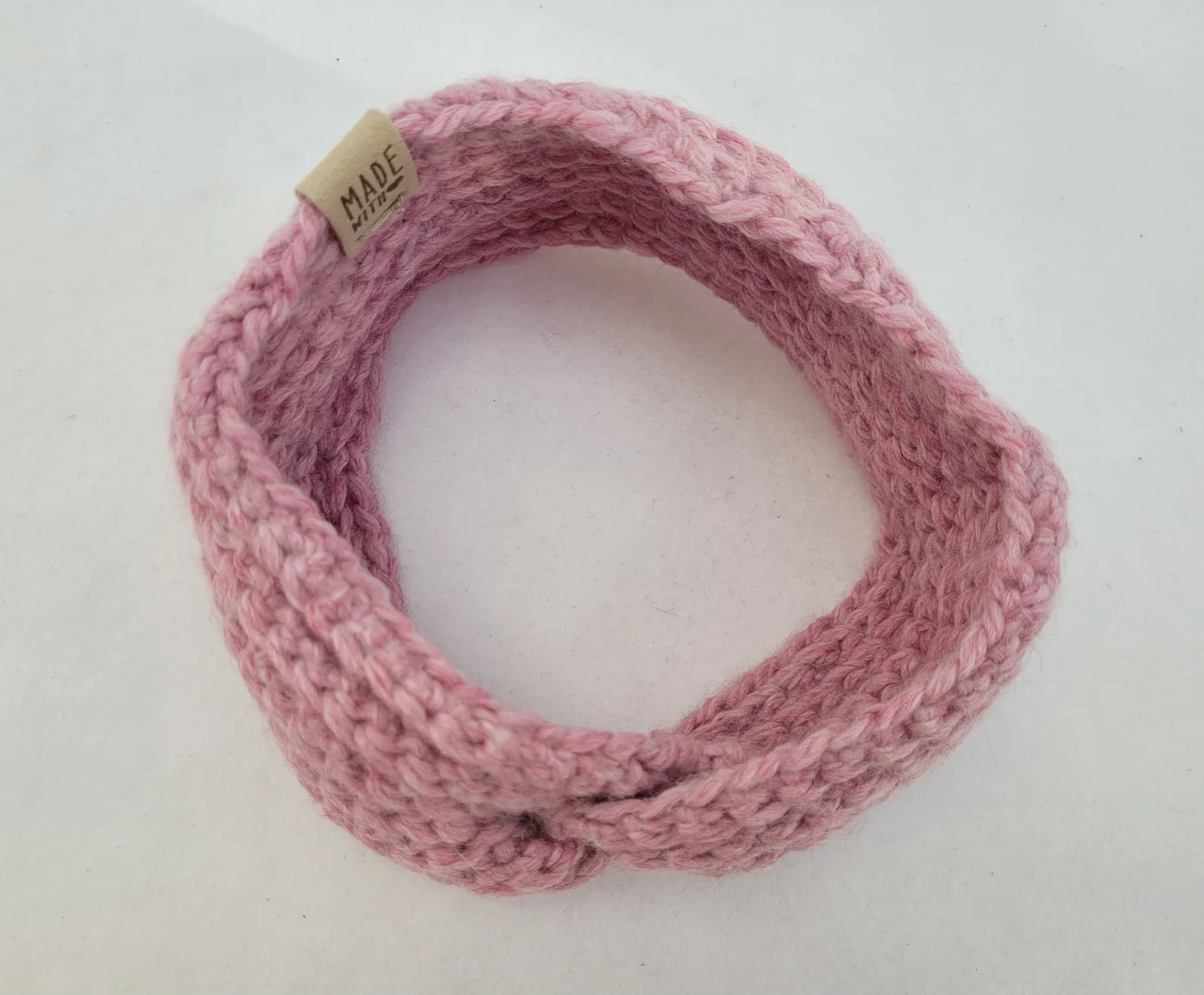 Handgehäkeltes Stirnband in Altrosa, warm weich aus Acrylwolle, ideal für Übergang, für Damen und große Mädchen 51-55 cm – Bild 9