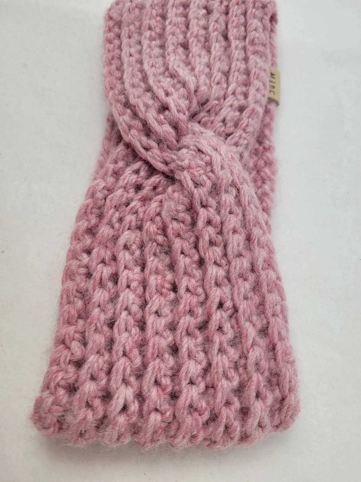 Handgehäkeltes Stirnband in Altrosa, warm weich aus Acrylwolle, ideal für Übergang, für Damen und große Mädchen 51-55 cm – Bild 2