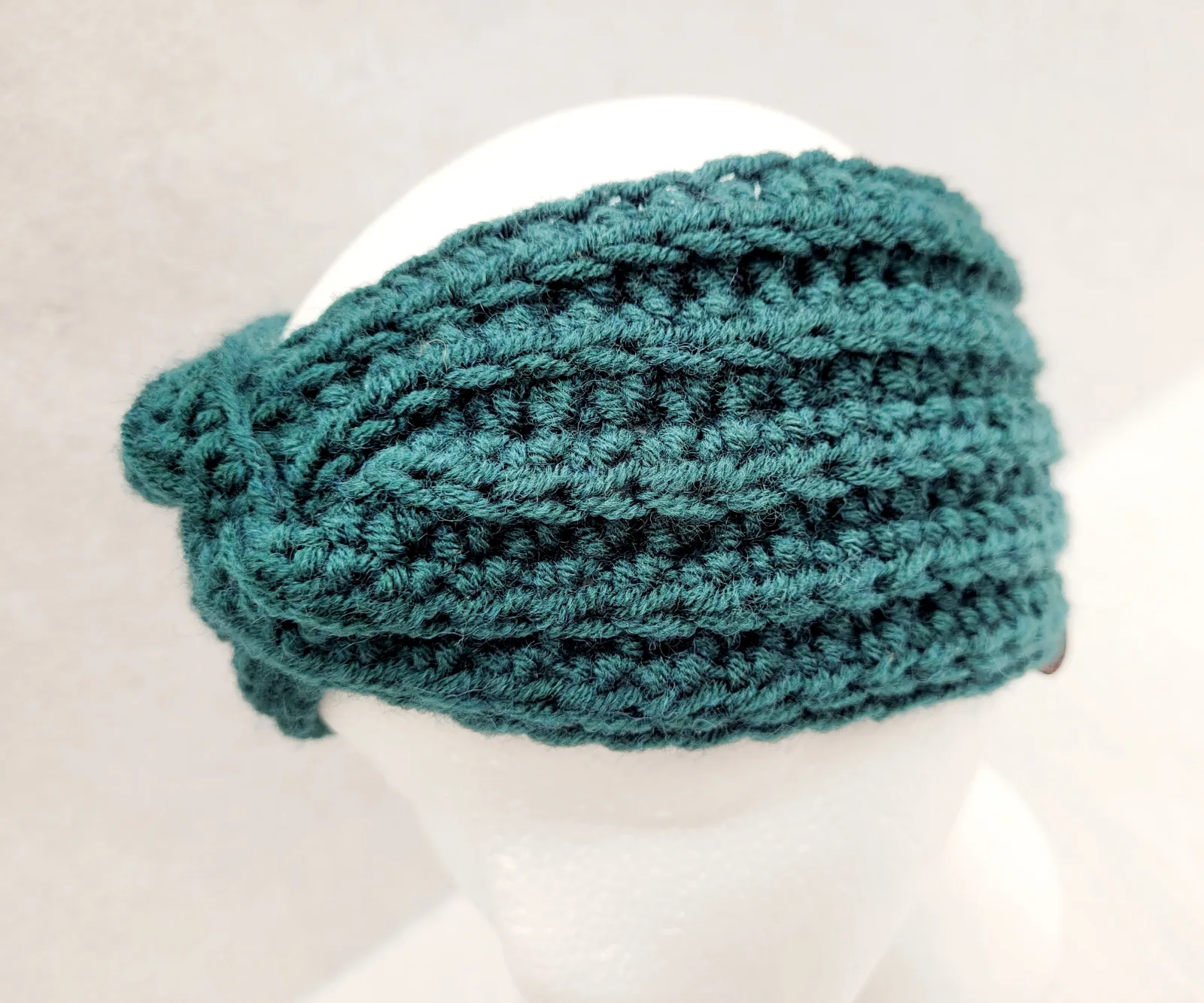 3-teiliges Winter Set für Damen aus Mischwolle Petrolgrün Stirnband Halswärmer Handstulpen Handgehäkelt Übergangszeiten – Bild 5