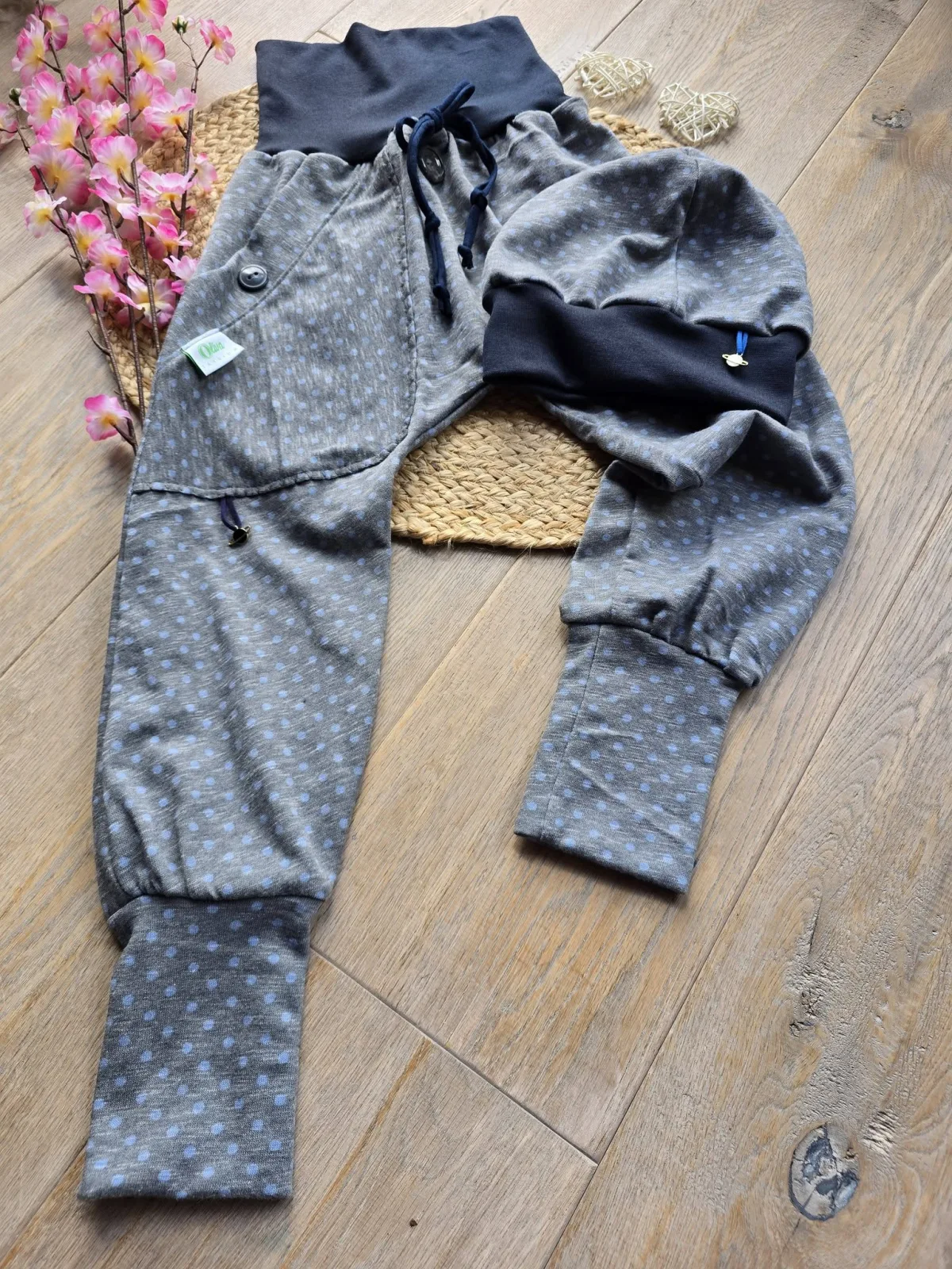 Kinder Pumphose mit Beanie, Organic Jersey Gr.110/116– Unisex – Bild 5