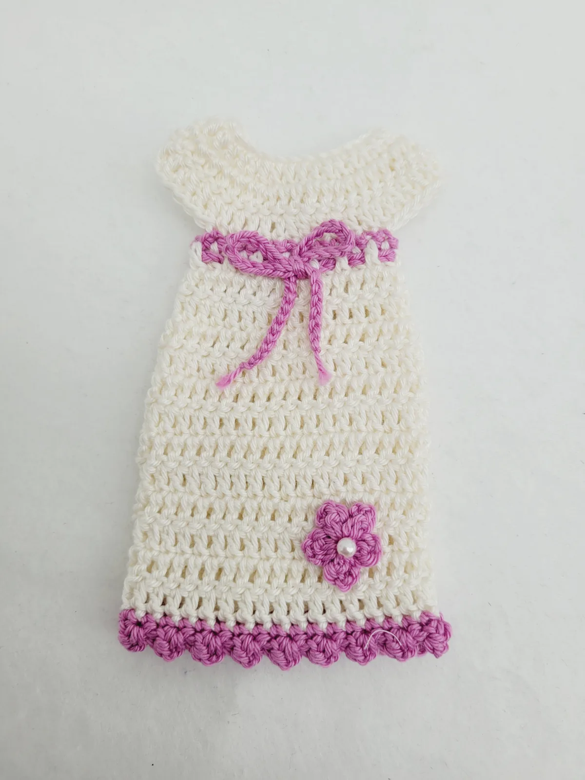 3-teiliges lila weiß gehäkeltes Puppen-Outfit Set Kleid Hut u. Handtasche für 29 cm Modepuppen Fashion Doll Kleidungsset – Bild 5