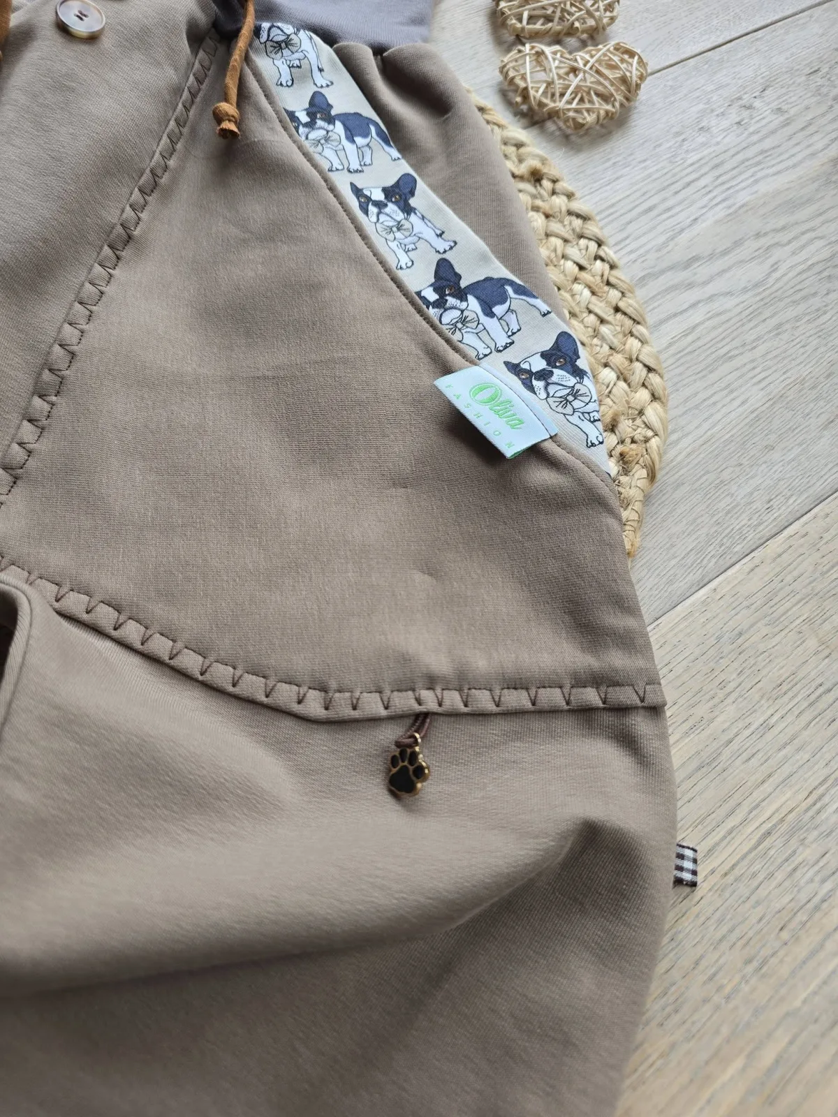 Organic Sweat Pumphose 122/128 Braun Unisex – Mitwachshose mit Hunde – Bild 3