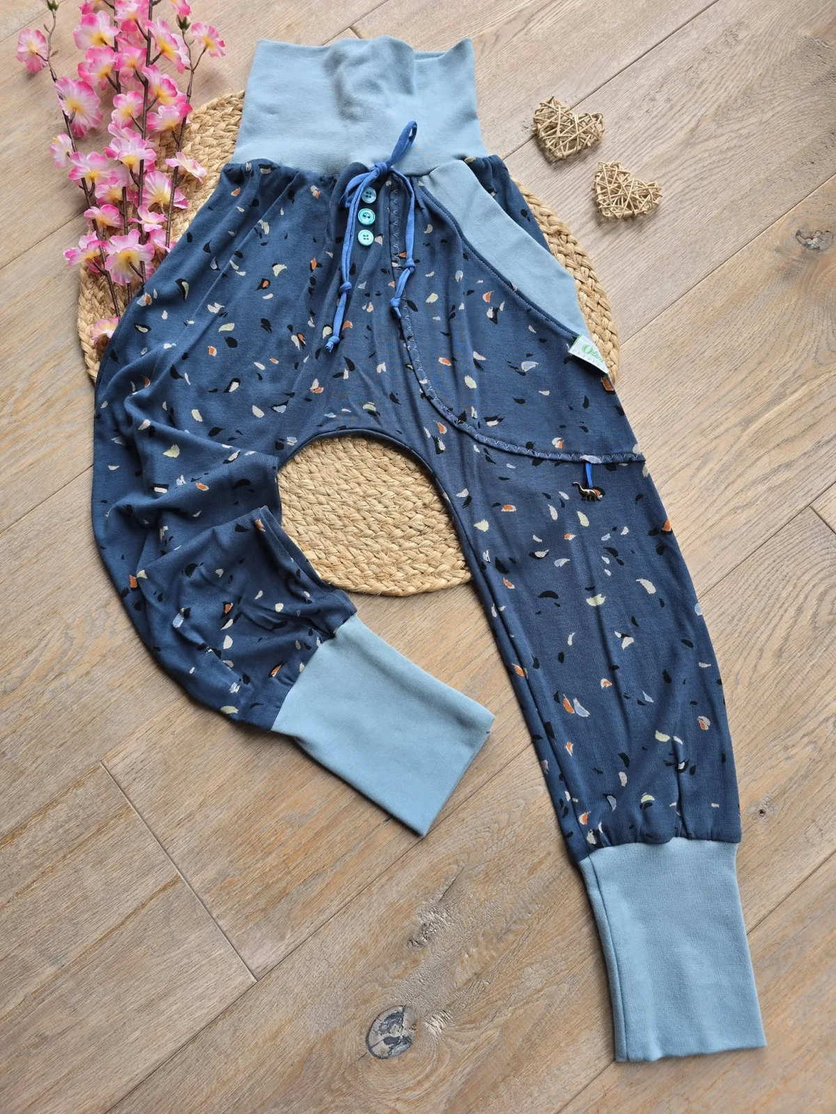 Unisex Pumphose Gr.116/122 – Blau gemustert Dünner Jersey Pants