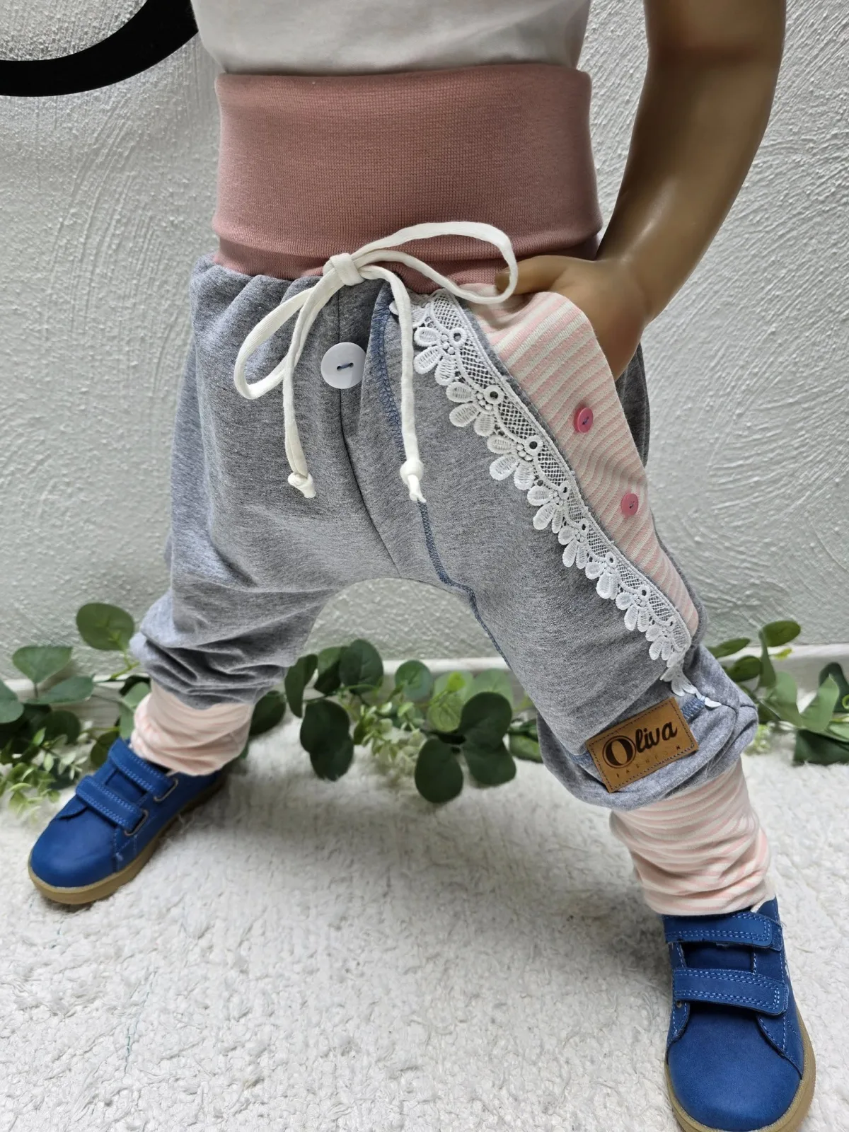 Organic Pumphose Mädchen Unikat Sweat Gr.98/104 Tasche Spitze