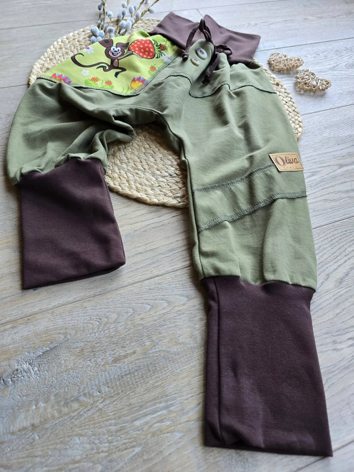 Organic Pumphose Sweat Gr.98/104 Khaki – Unikat mit Tiere – Bild 6
