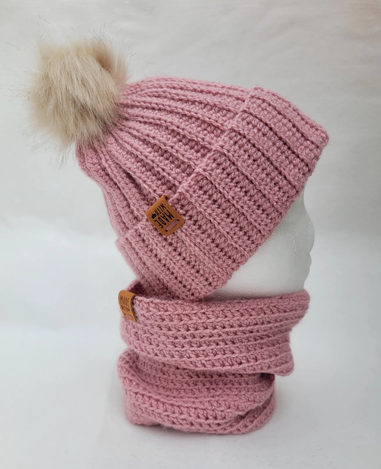 Handgehäkelter Halswärmer für Damen und größere Mädchen Altrosa Winter Schlauchschal Acrylwolle Einheitsgröße – Bild 6