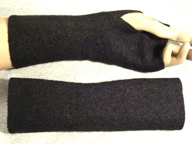 Wollwalk Handschuhe langlebig Armstulpen schwarz weiche, warm nachhaltig, tiroler Kochwolle, hochwertige Schurwolle, das beliebte Geschenk – Bild 14