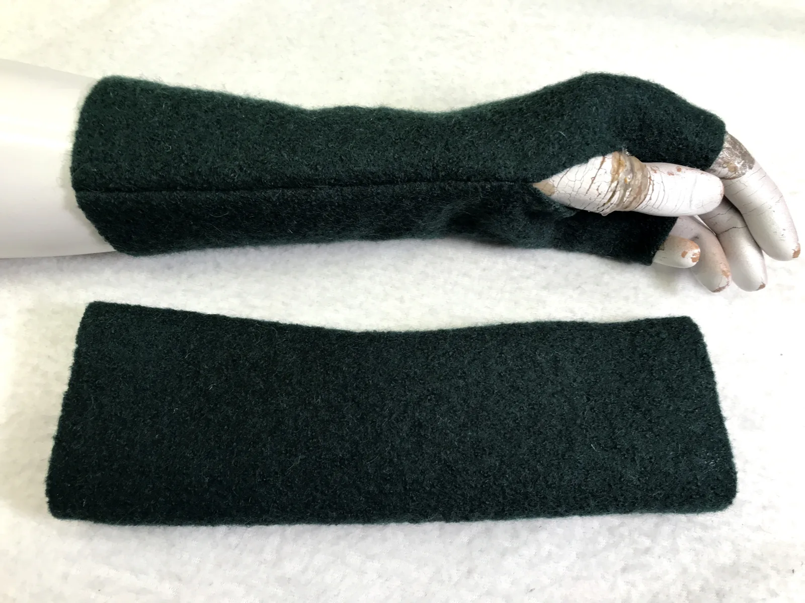 Wollwalk Handschuhe langlebig Armstulpen schwarz weiche, warm nachhaltig, tiroler Kochwolle, hochwertige Schurwolle, das beliebte Ge (Kopie) – Bild 18