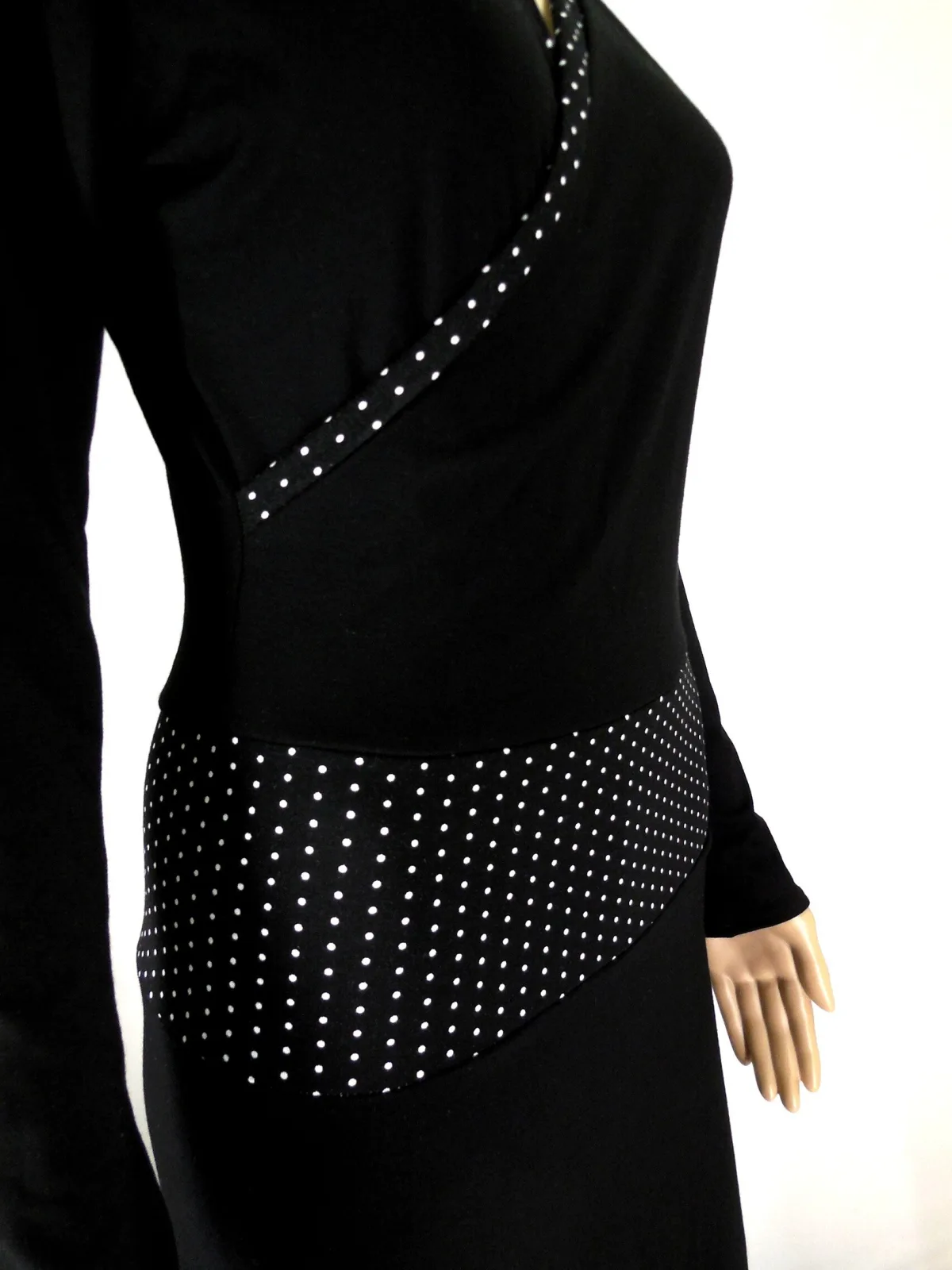 Jersey Kleid, für hohen Tragekomfort weich und dehnbar Figur fördernd, Baumwolle, passfreudig taillierte Form, bedruckt, Knie lang, Geschenk
