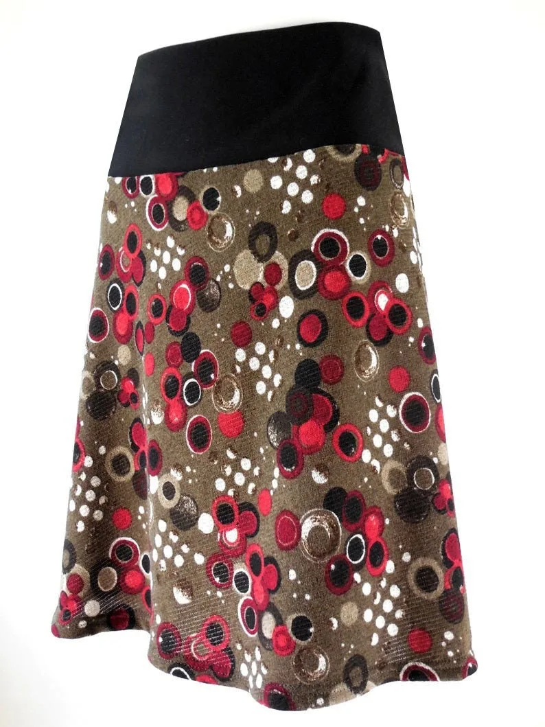 Warmer, weicher Stretch Rock in A Form aus feinem Strickstoff passt wunderbar an der Körperform und fällt besonders schön mit dem Feinstrick – Bild 3