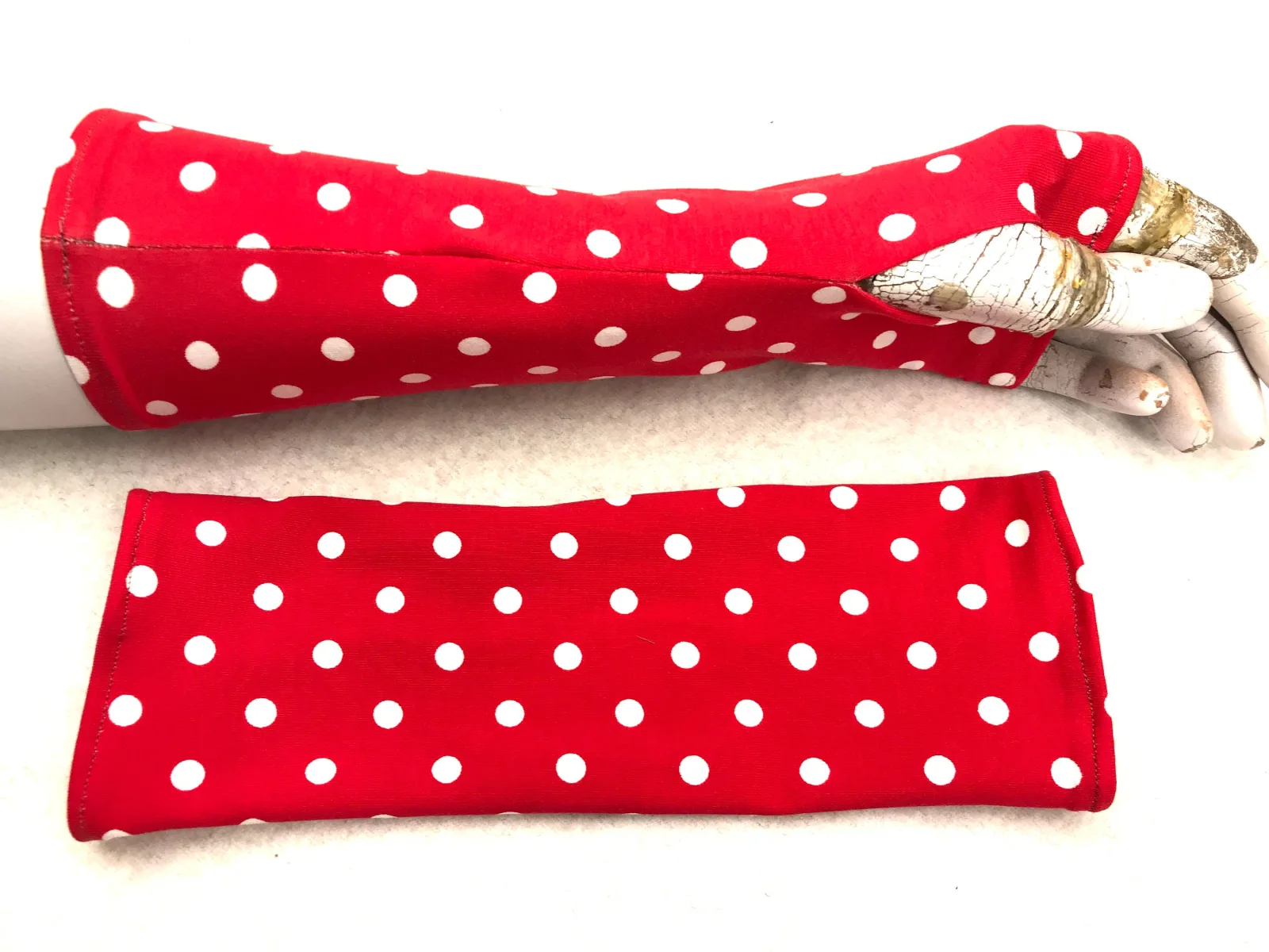 weiche warme Handschuhe, bedruckter Baumwolle Jersey, Armstulpen, Pulswärmer geborgen, zufrieden, angenehm geschützt, das ideale Geschenk – Bild 6