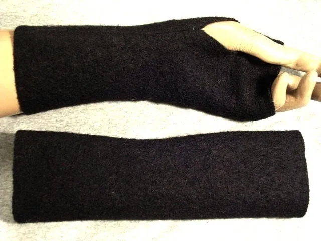 Wollwalk Handschuhe langlebig Armstulpen schwarz weiche, warm nachhaltig,, tiroler Kochwolle, hochwertige Schurwolle, das beliebte Geschenk