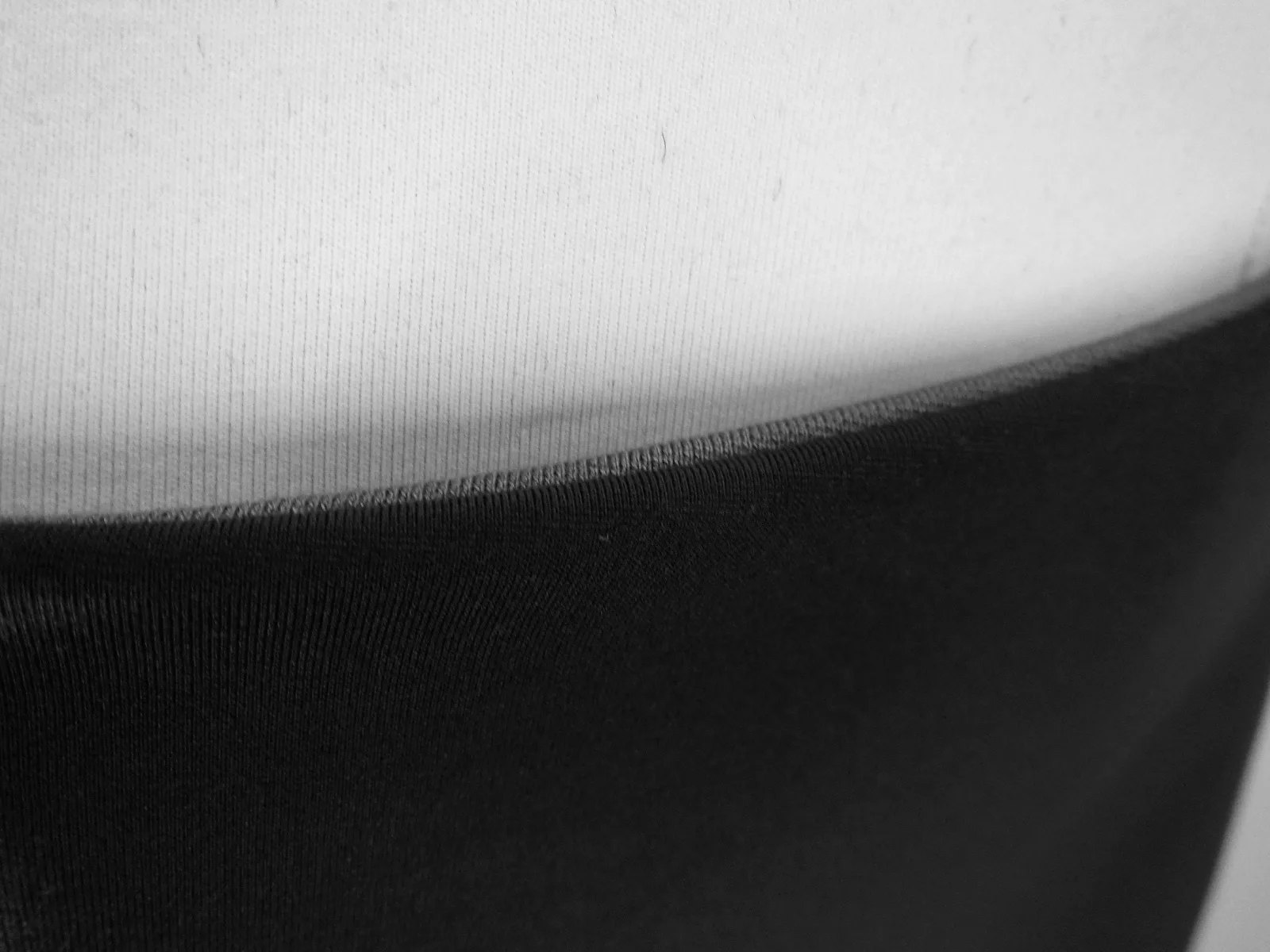 Jaquard Jersey Rock in A Form mit versteckter Passe schön weich, schwarz, soft stretchy passfreudig, feminin wunderbar bequem, Geschenk – Bild 4
