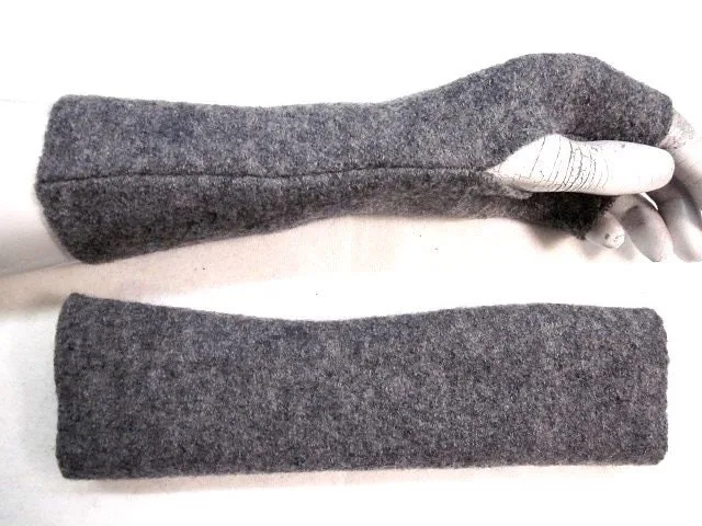 Weiche warme Handschuhe Kochwolle langlebig, wolle, stabil Wollwalk, Loden Armstulpen, leicht tailliert, passfreudig, dehnbar, grau Geschenk
