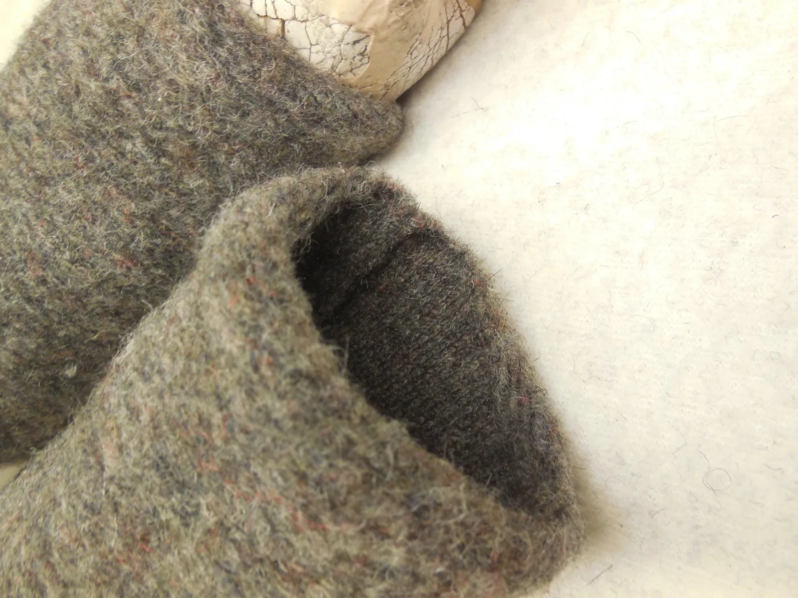 warme weiche Pulswärmer, kuschelig weicher Strickwolle, Armstulpen Handschuhe Wolle, zu Kleidern oder über einen Pulli das beliebte Geschenk – Bild 3