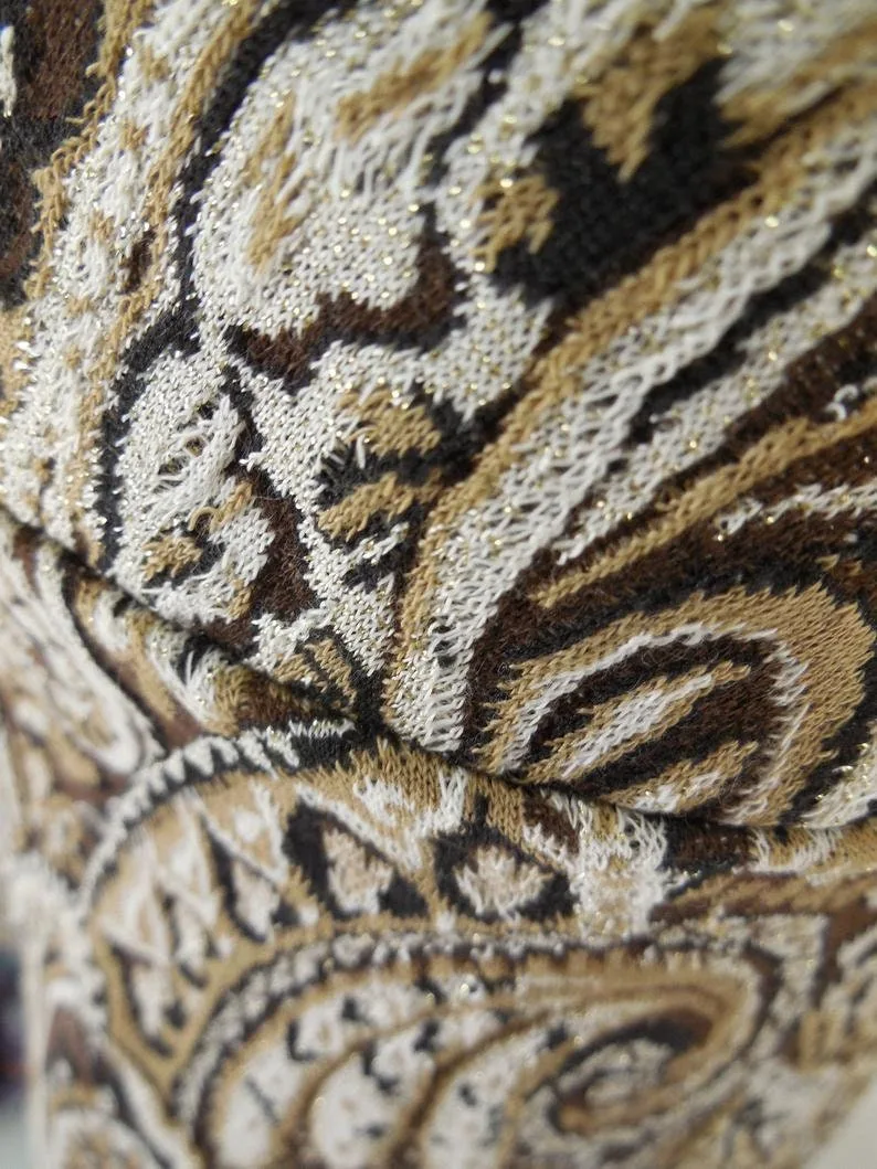 warm Jacquard Rock mit Gold, blickdicht und wertig fluffiger, schön weich, behaglich, zärtlich, warm und angenehm zu tragen, das Geschenk – Bild 3