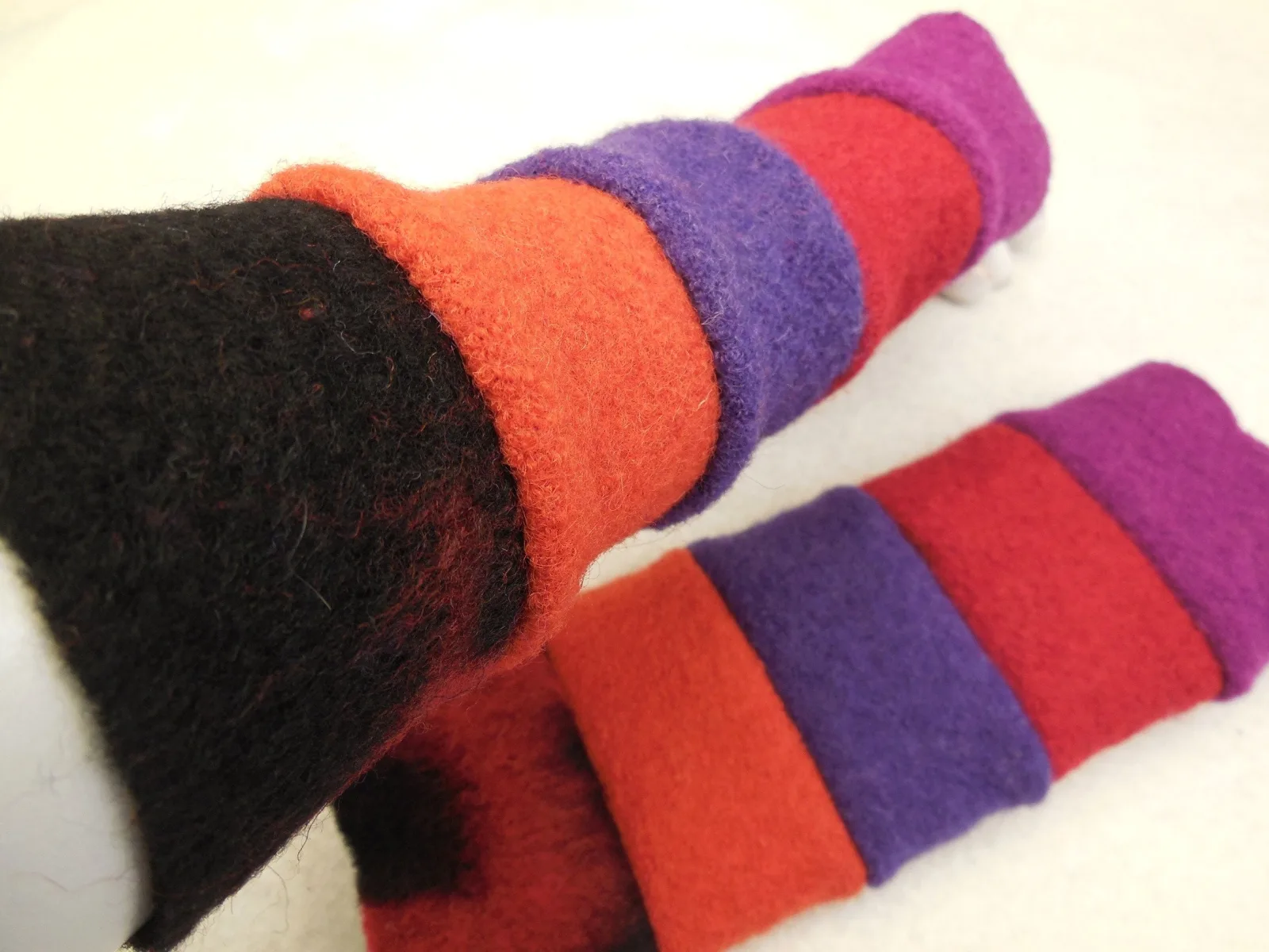 warme Wollwalk Handschuhe Schurwolle Kochwolle Armstulpen dehnbar und weich Ideal zu Kleidern, Pulli zum Drunterziehen, beliebtes Geschenk – Bild 9