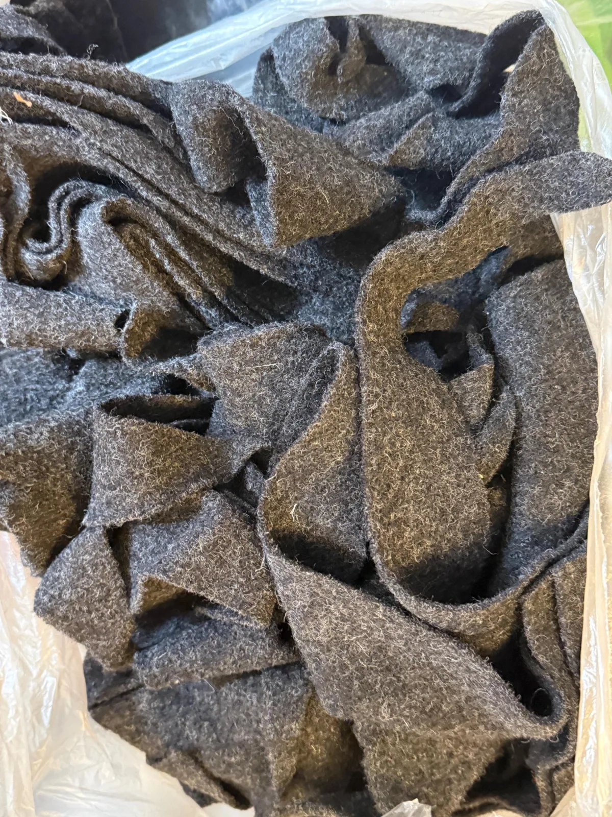 1kg Wollwalk 100% Wolle warm, langlebig, weich und anschmiegsam, Patchwork, Ring, Armstulpen Röcke, Spielsachen, das Geschenk