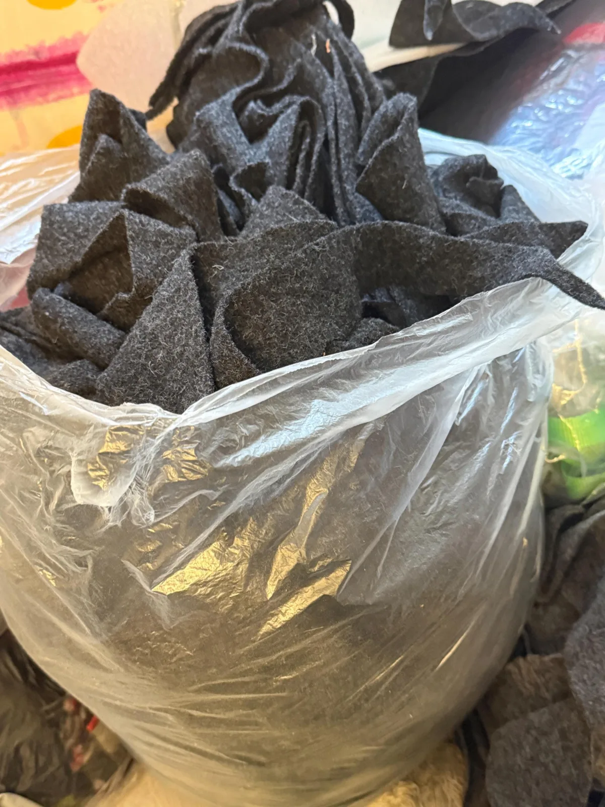 1kg Päckchen Wollwalk 100% Wolle warm, langlebig, weich und anschmiegsam, Patchwork, Ring, Armstulpen Röcke, Spielsachen, das Geschenk – Bild 5