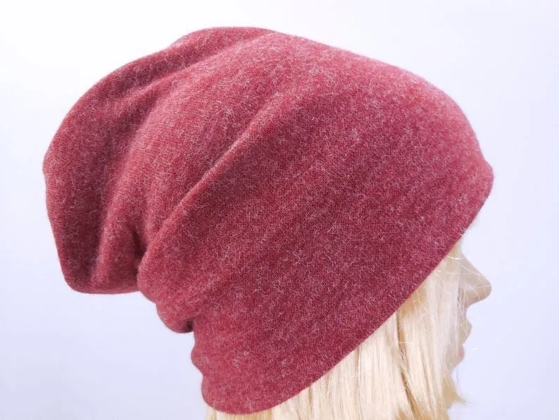 warmer leichter Beanie aus weicher Strickwolle doppelt gelegt zum Wenden eine Mütze die dich behütet, zu allen 4 Jahreszeiten ein Geschenk – Bild 10