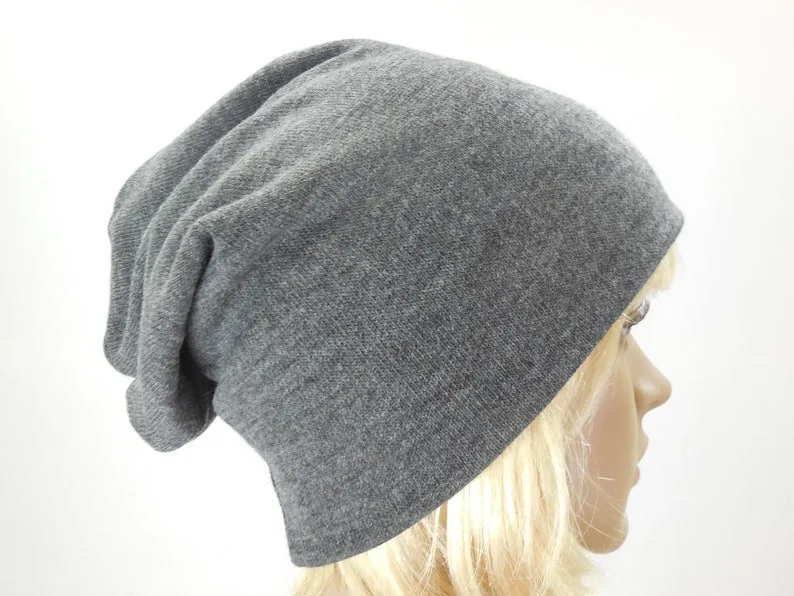warmer leichter Beanie aus weicher Strickwolle doppelt gelegt zum Wenden eine Mütze die dich behütet, zu allen 4 Jahreszeiten ein Geschenk – Bild 5