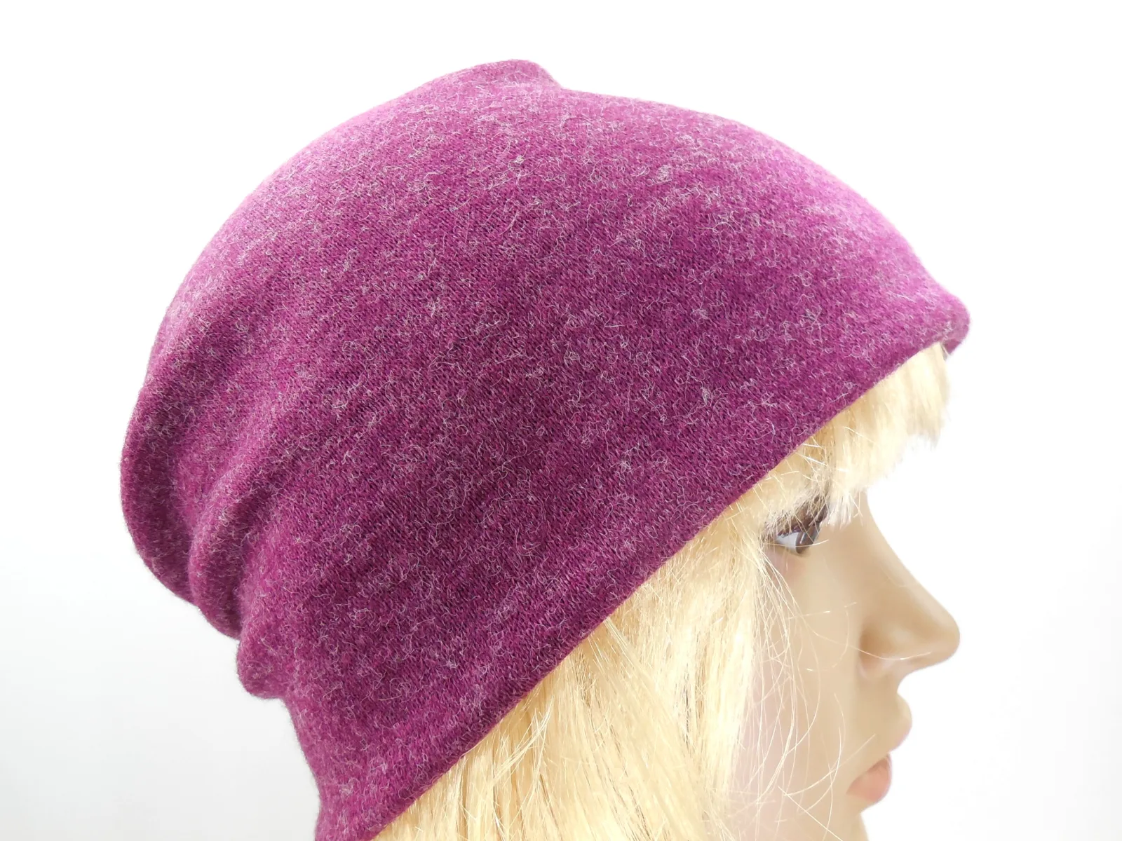 warmer leichter Beanie aus weicher Strickwolle doppelt gelegt zum Wenden eine Mütze die dich behütet, zu allen 4 Jahreszeiten ein Ge (Kopie) – Bild 11