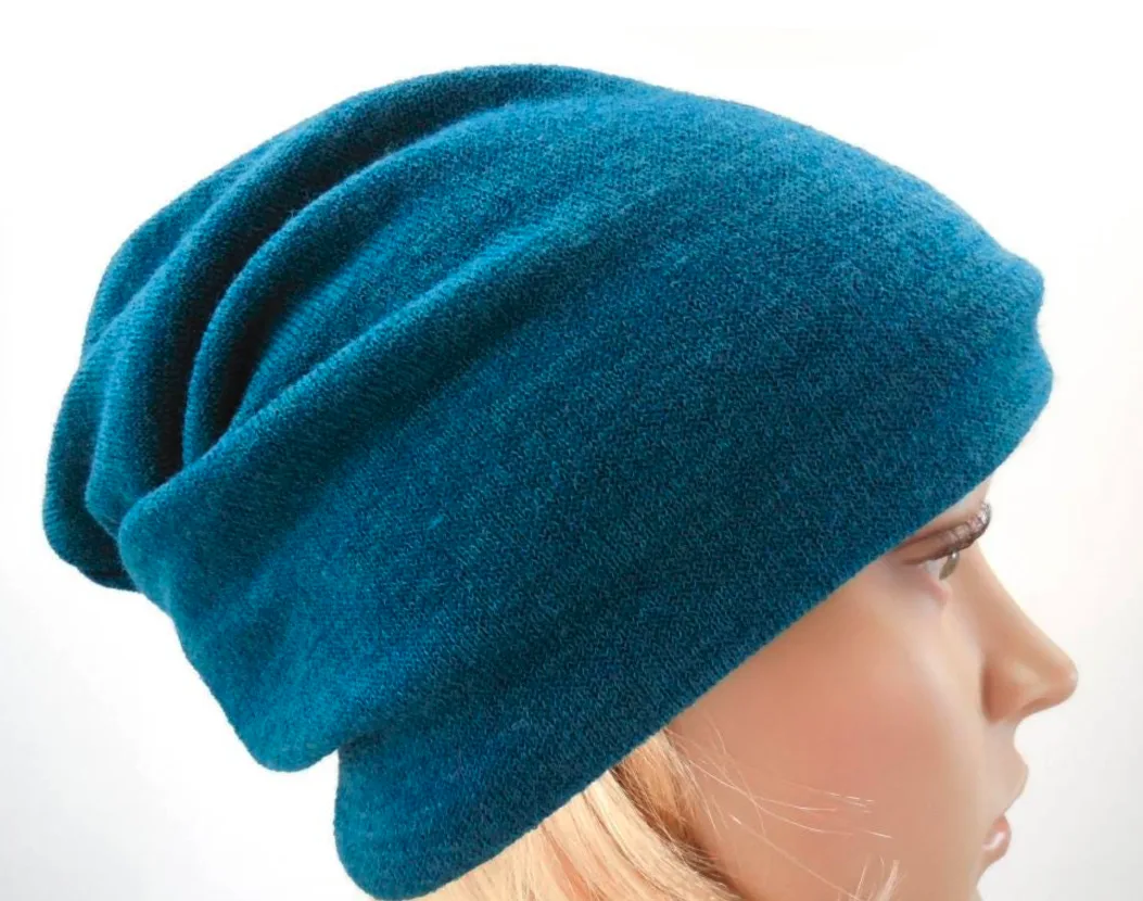 warmer leichter Beanie aus weicher Strickwolle doppelt gelegt zum Wenden eine Mütze die dich behütet, zu allen 4 Jahreszeiten ein Ge (Kopie) – Bild 12