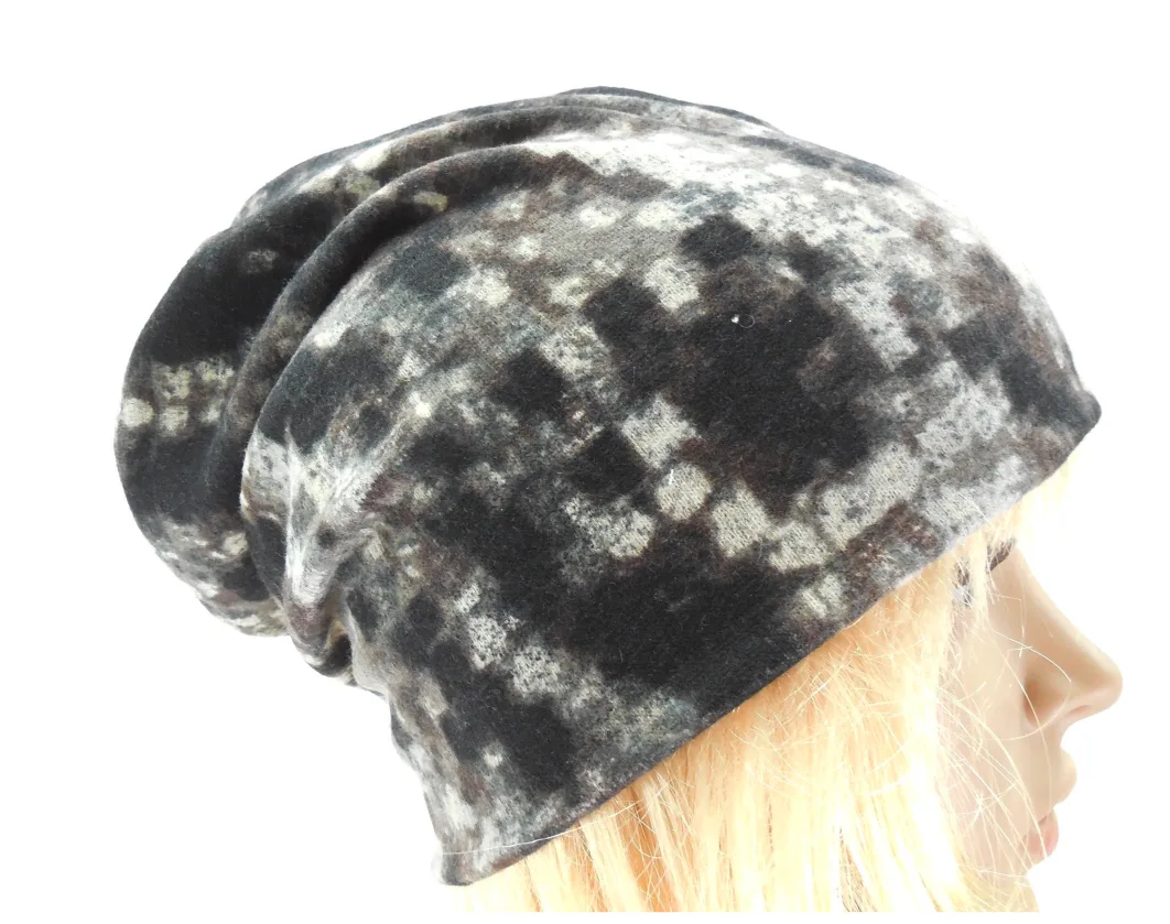 warmer leichter Beanie aus weicher Strickwolle doppelt gelegt zum Wenden eine Mütze die dich behütet, zu allen 4 Jahreszeiten ein Ge (Kopie) – Bild 9