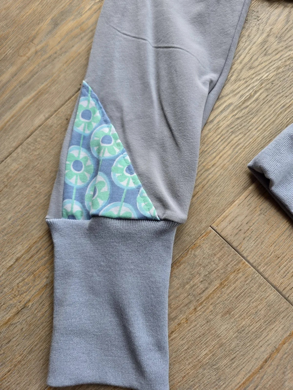 Sweat Organic Kinder Pumphose Gr.122/128 Grau Mitwachsend – Bild 4