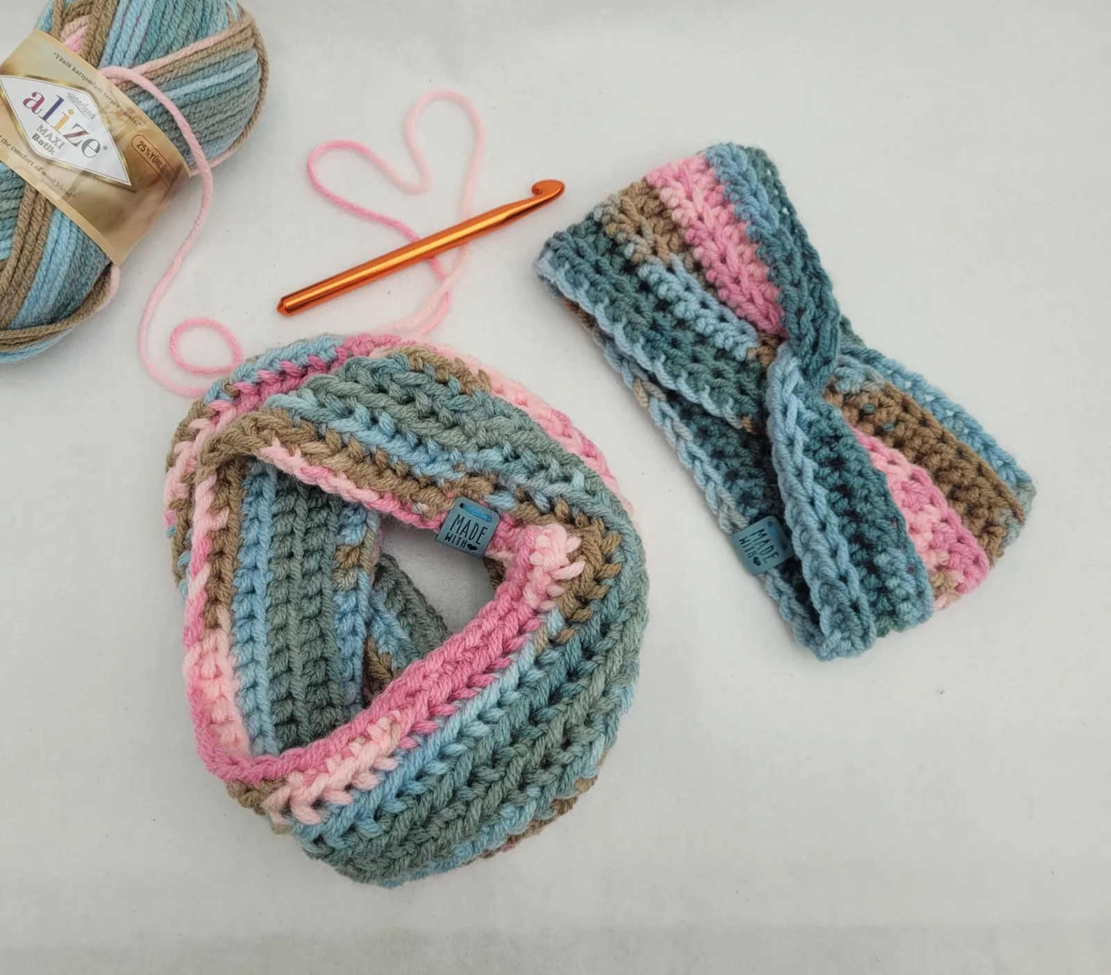 2-teiliges Winter Set bunt für Damen mit Stirnband KU 52–56 cm und Halswärmer -dicke Mischwolle (20% Wolle) handgehäkelt