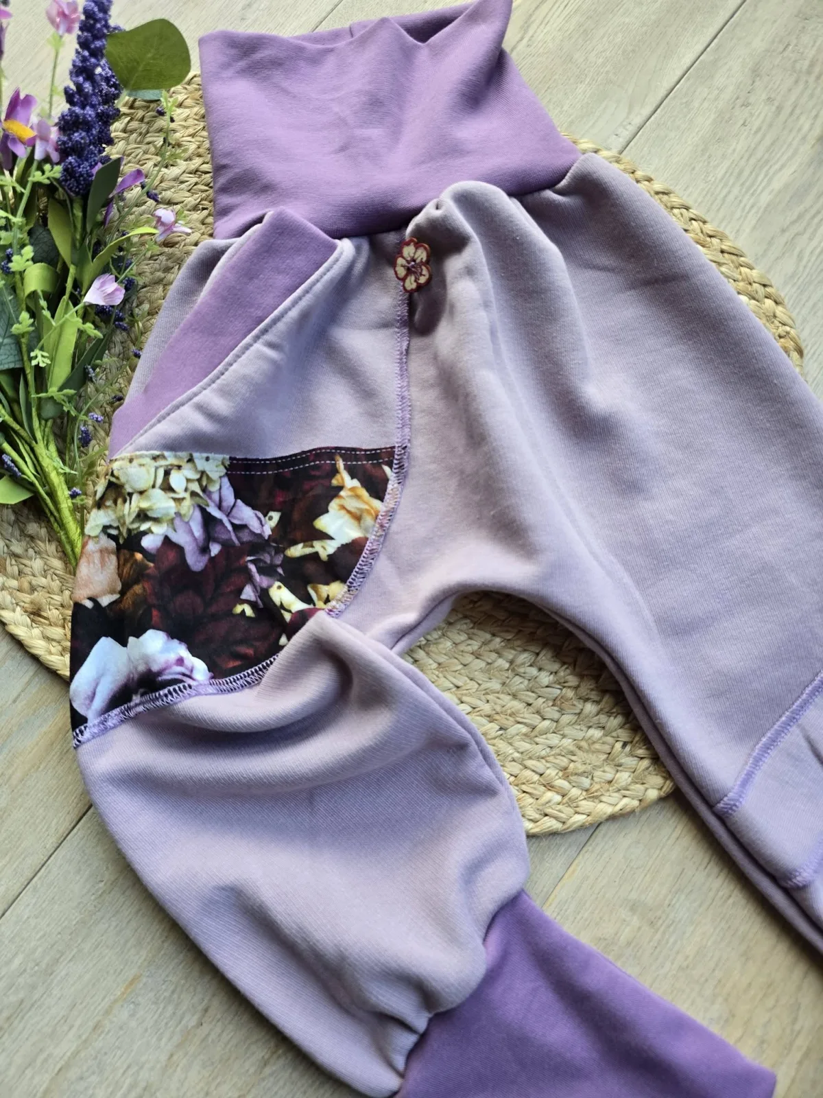 Bio Pumphose Sweat 104/110 Altrosa Blumen Übergang Mädchen – Bild 3