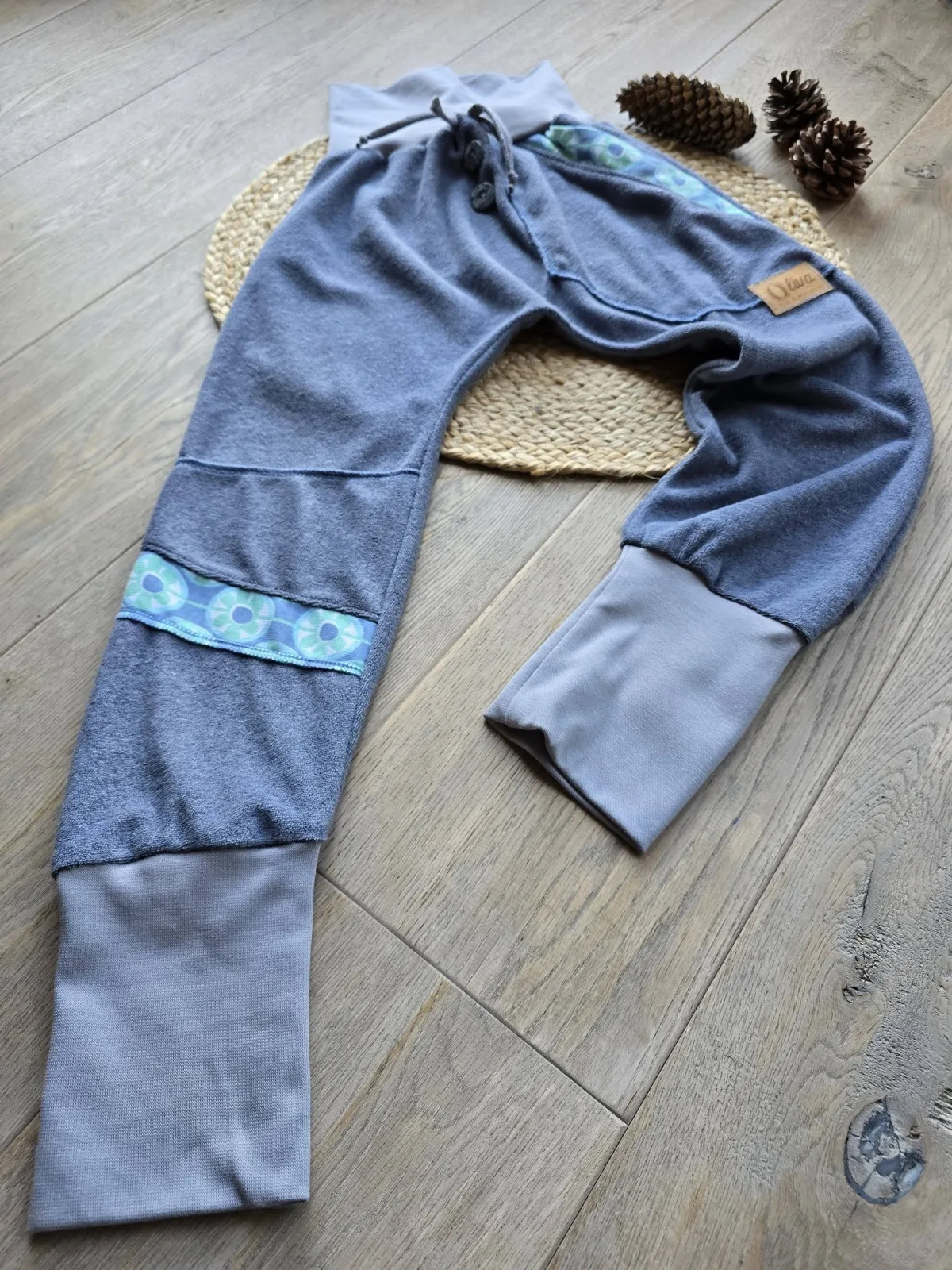 Baumwolle Frottee Pumphose Gr.128/134 Unisex Grau Übergang – Bild 5