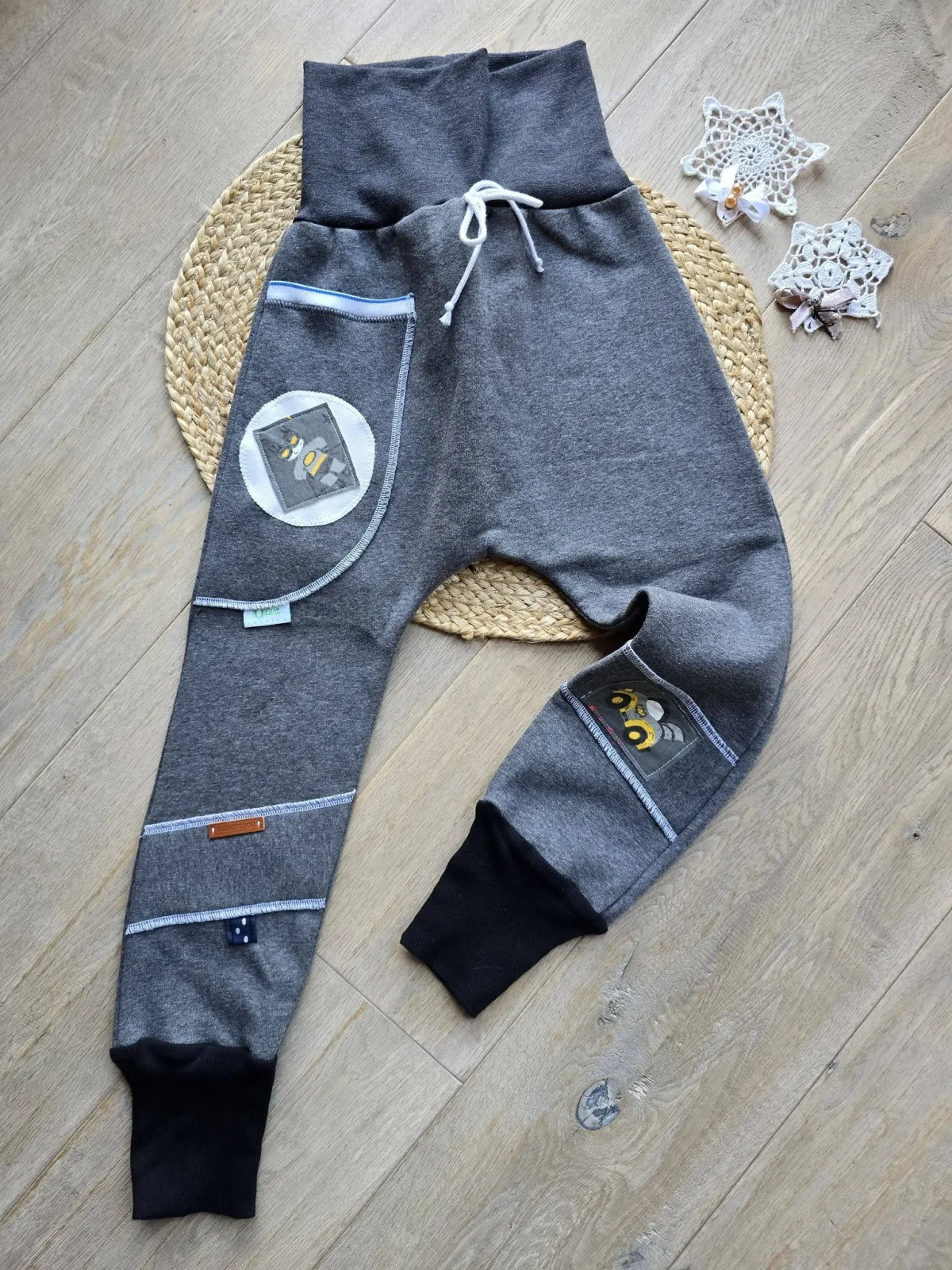 Kuschelige Pumphose aus angerautem Wintersweat Gr.128/134 warm