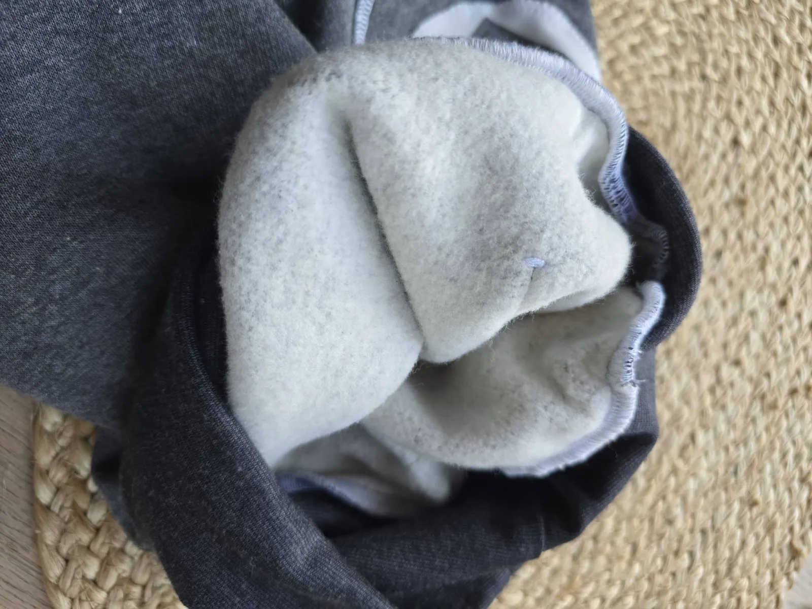 Kuschelige Pumphose aus angerautem Wintersweat Gr.128/134 warm – Bild 5