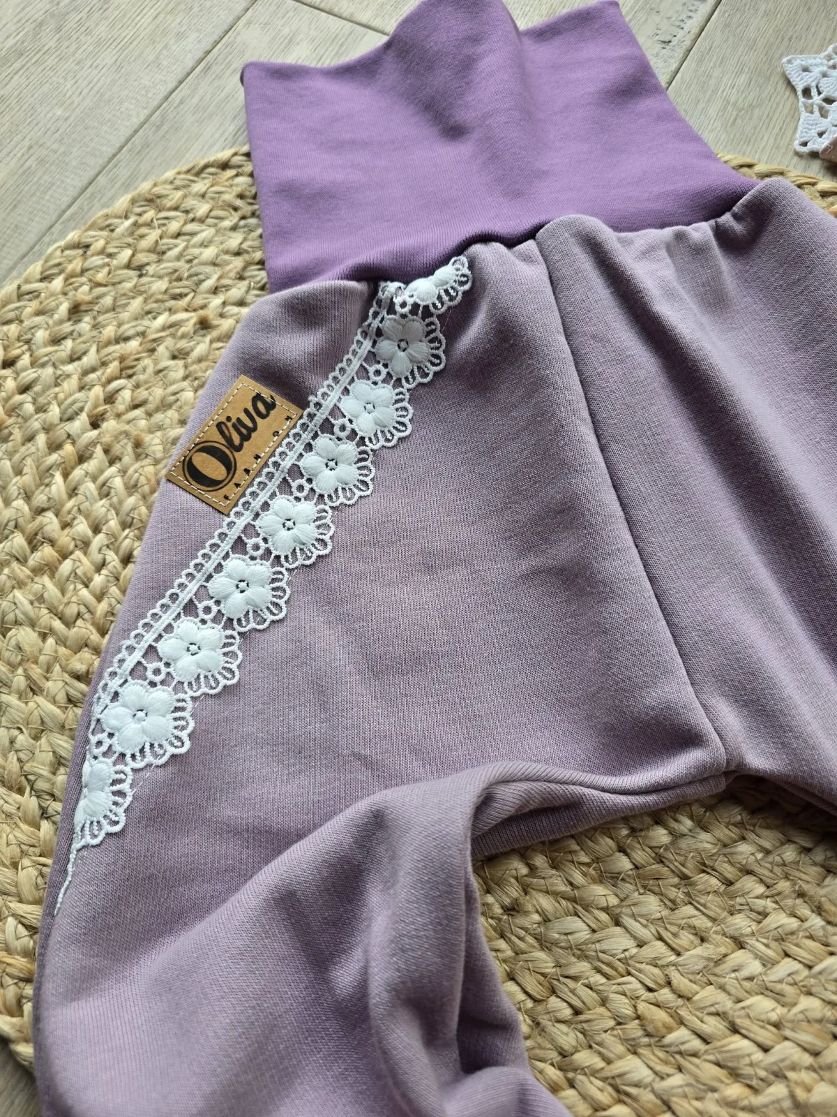 Pumphose mit Spitze Gr. 92/98 Organic dickerem Sweat Übergang – Bild 3