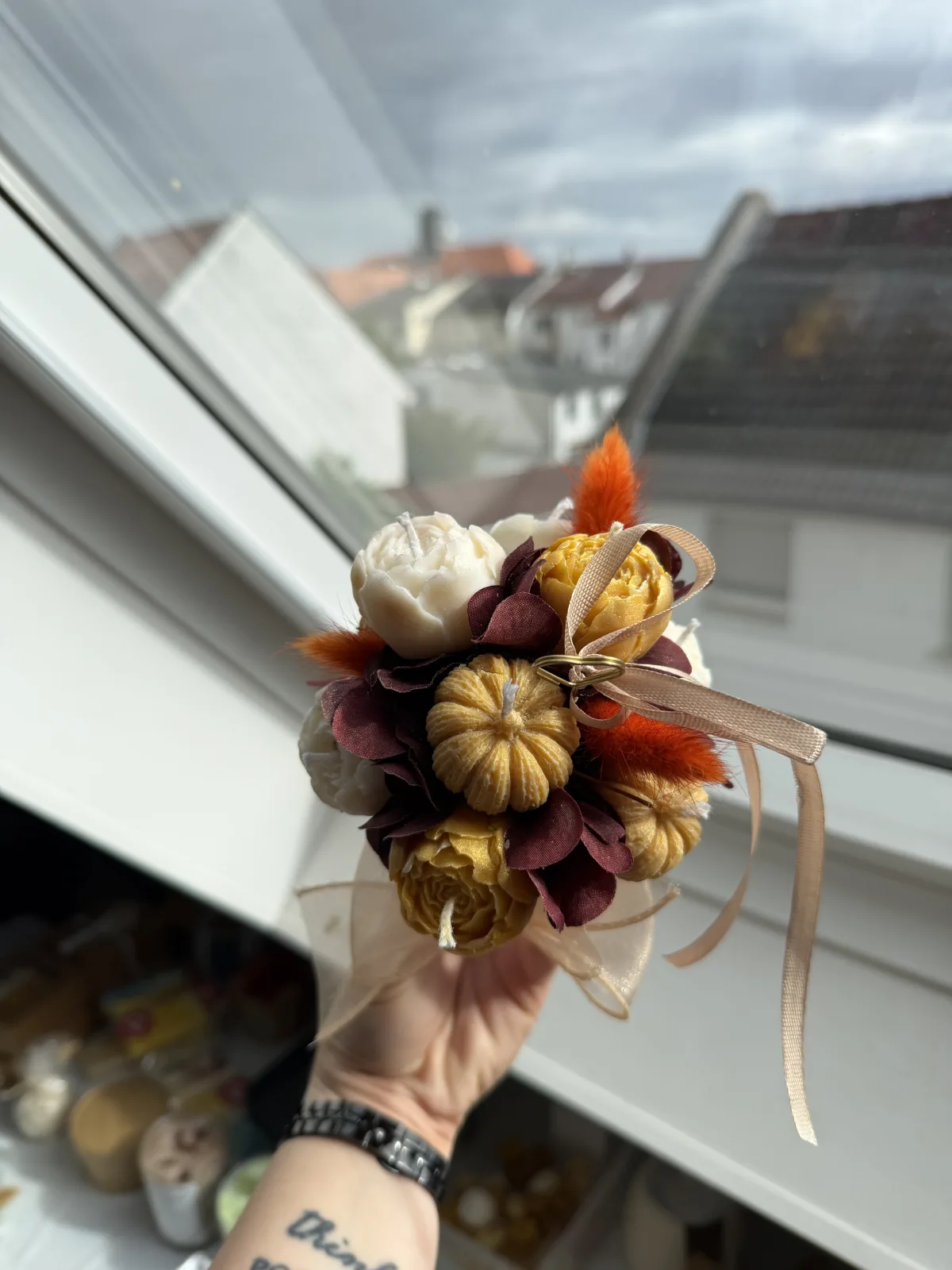 Duftkerzen Blumenstrauß aus 9 Sojawachs Kerzen | Kürbis Zimt & Blumen Duft | Herbst Deko | Kerzenstrauß | Geschenk für Sie – Bild 3