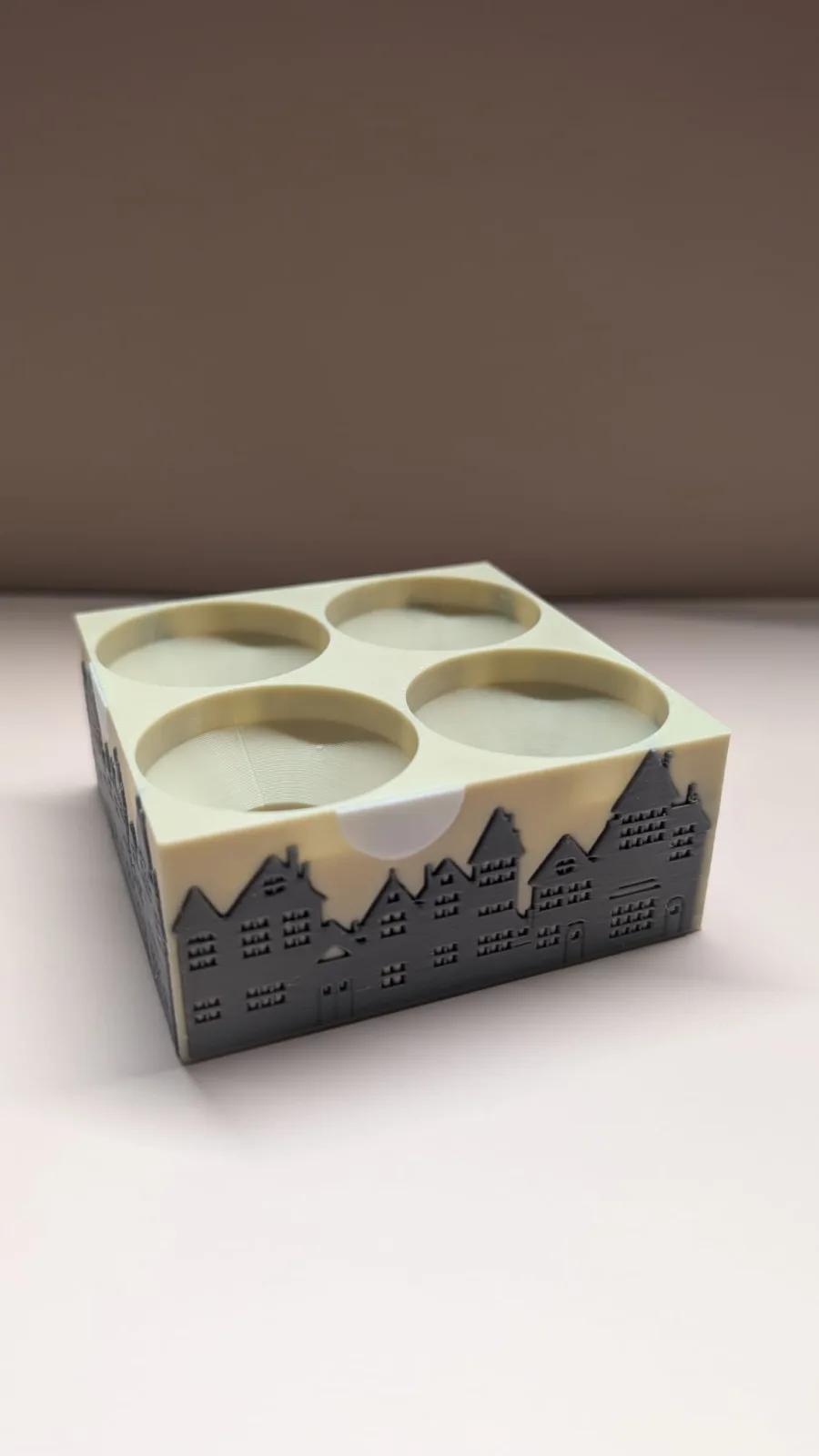Tubenhalter Kühlschrank „SCENE“ | 3D gedruckter Halter für 4 Tuben | Organizer Küche | Szenen City by Night, Wall, Garden – Bild 6